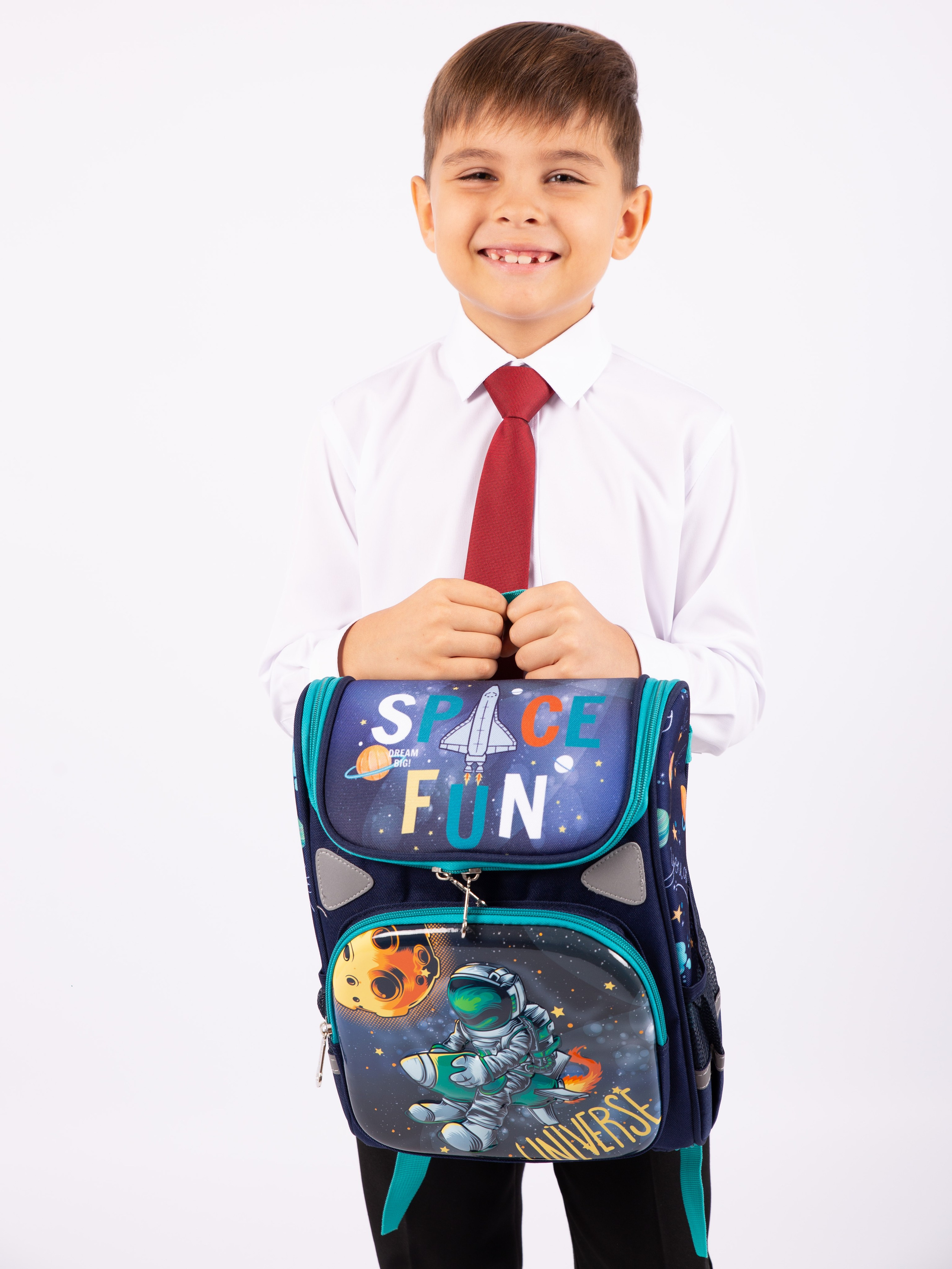 Детская съемка на циклораме и в интерьере