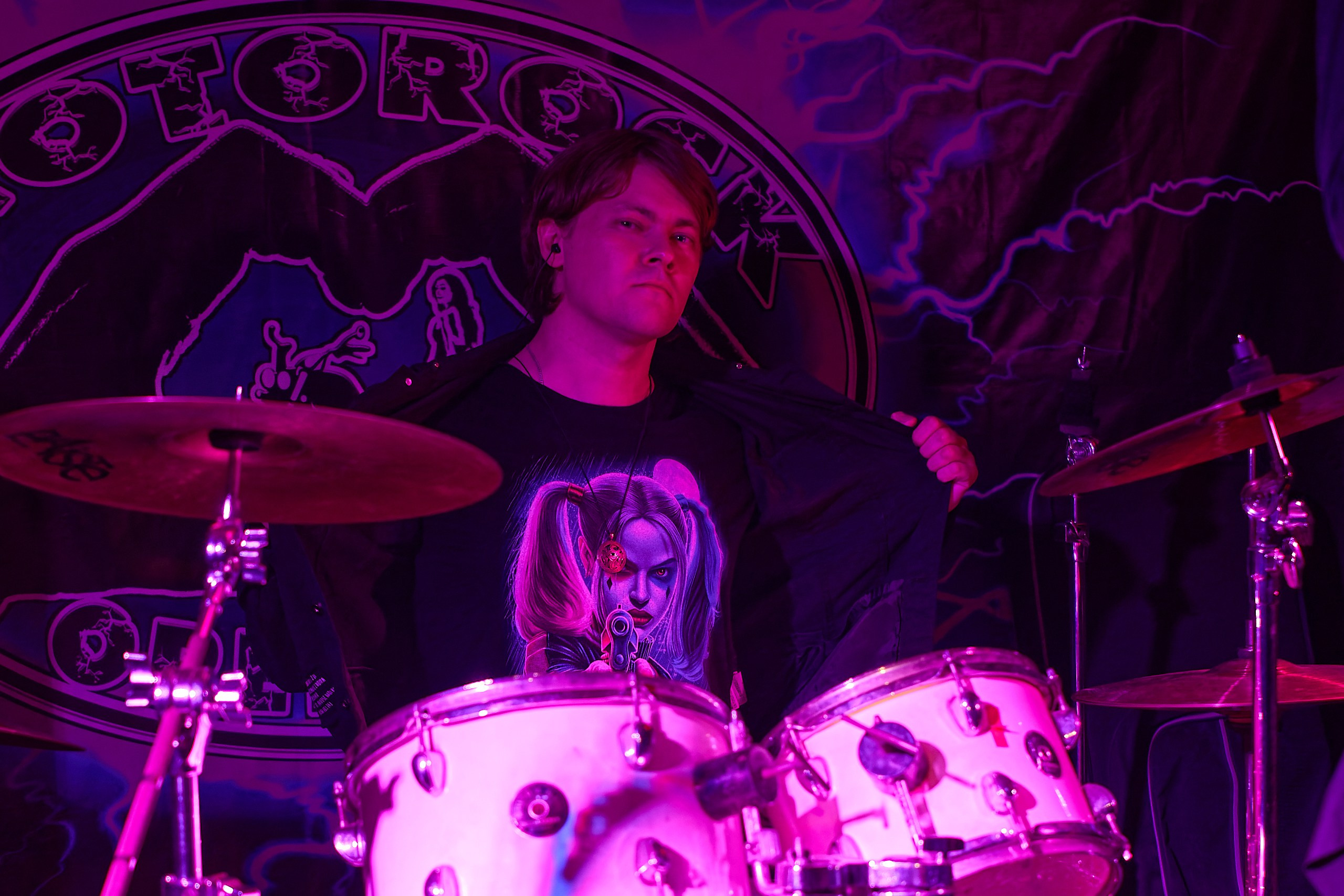 Концерт Фаворит/Омут/Альвхейм в Мичуринске (18.10.2025). Фотографирует красивое Денис Горностаев