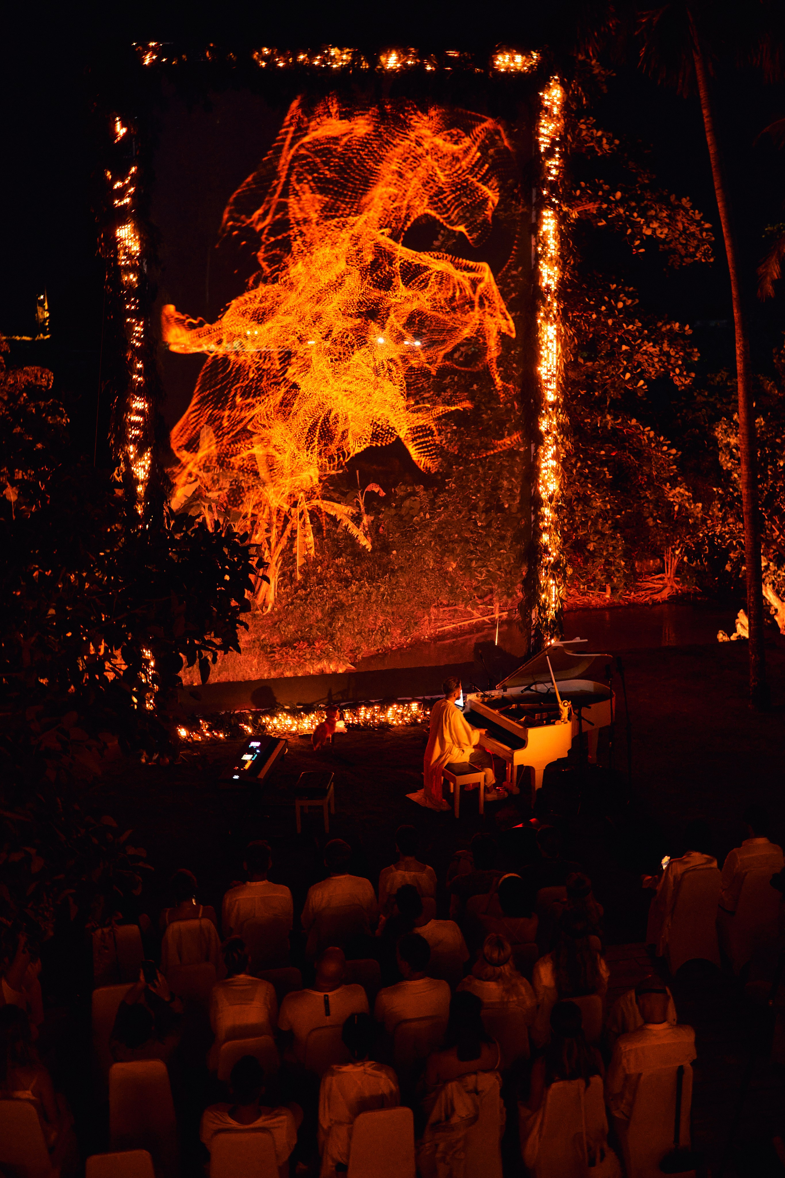 Eric Cravets. See the moment and catche. commercial and reportage