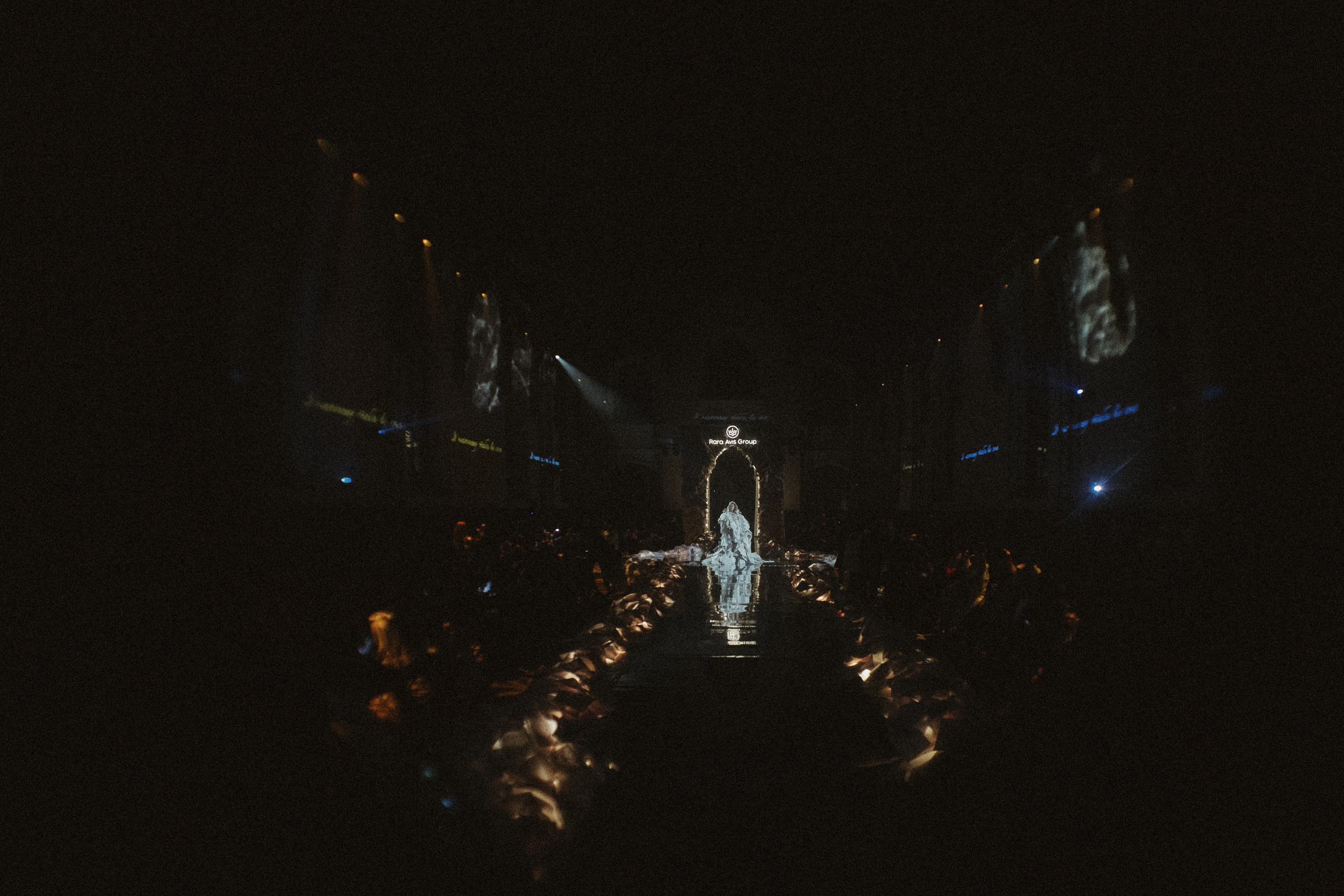 Rara Avis Fashion Show 2026. Fusion Wedding Photographer