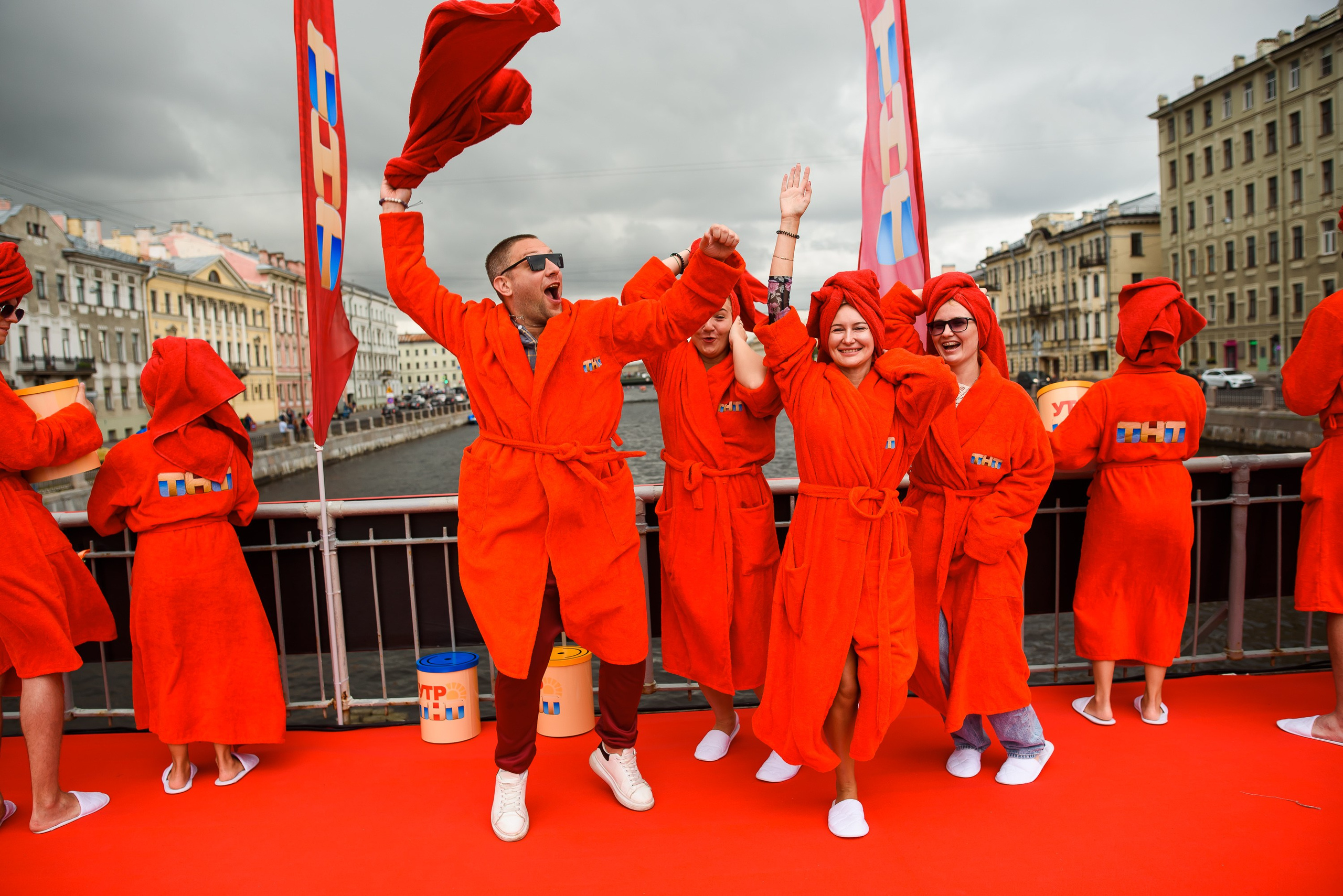 ТНТ Фонтанка SUP. Фотограф в Санкт-Петербурге — Эдуард Фазлетдинов | Репортаж, свадьбы, студия