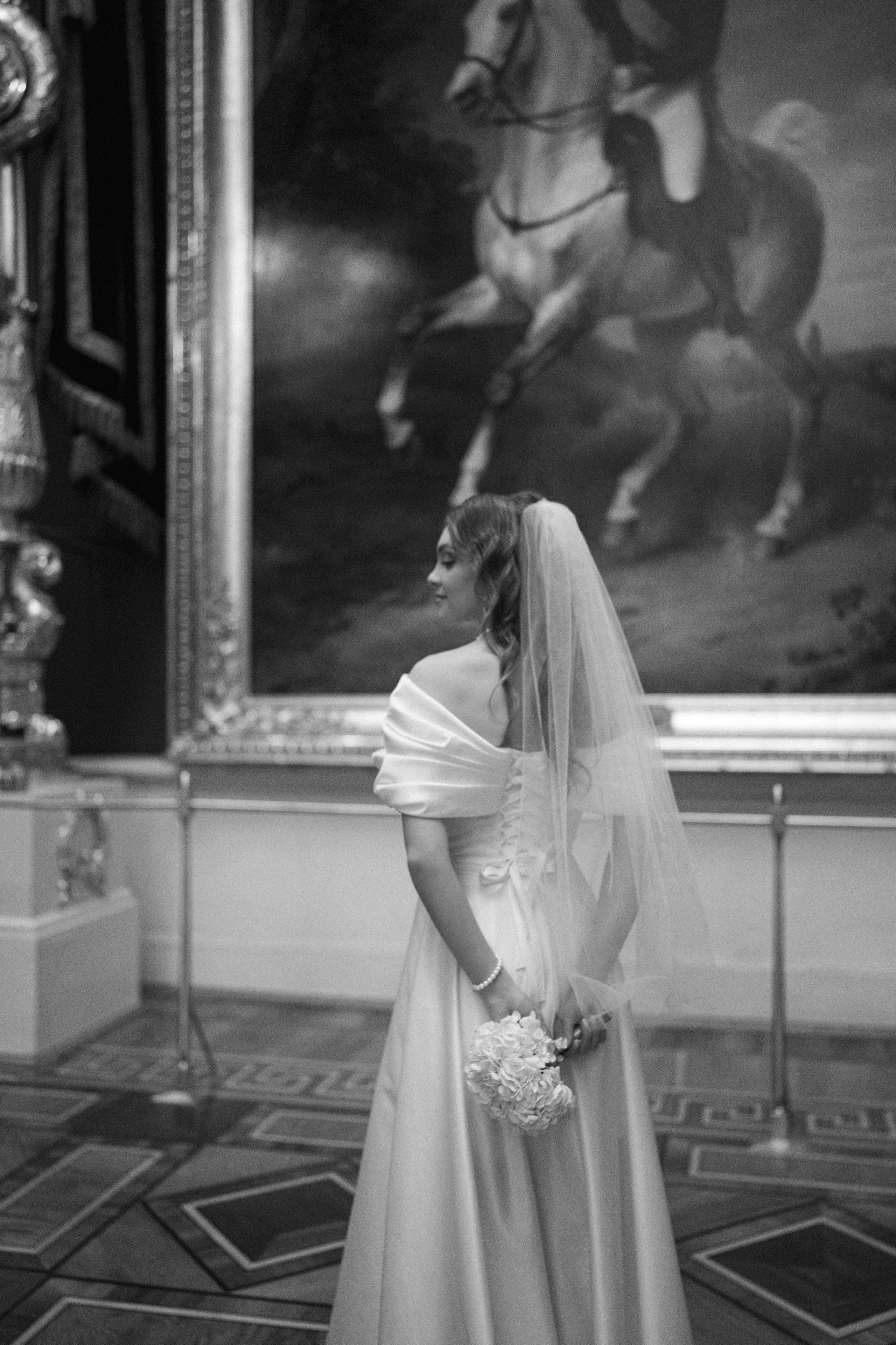 Дмитрий и Кира (Эрмитаж). Свадебный фотограф в Санкт-Петербурге