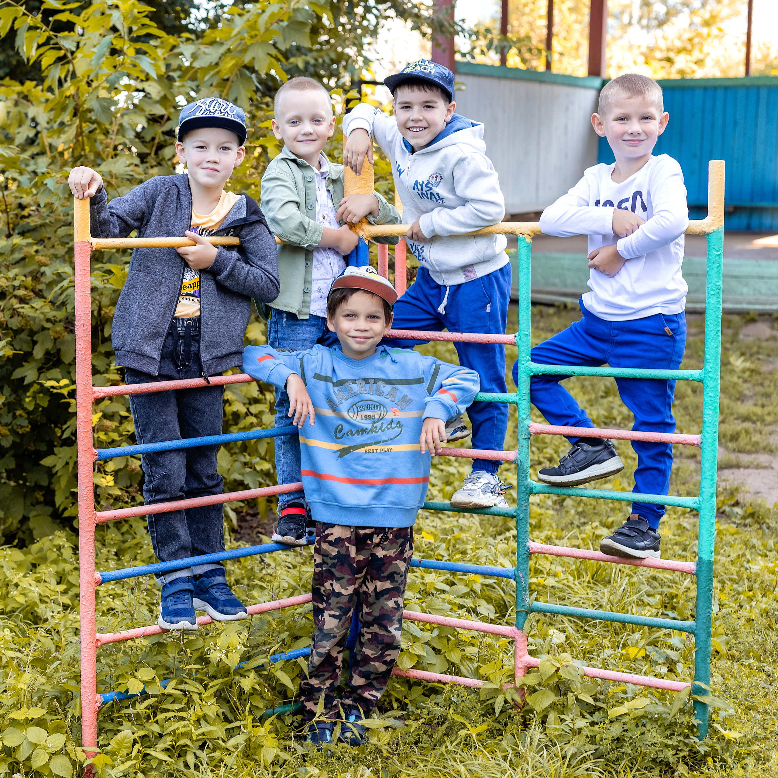 Детский сад 2 «АБВГД-ейка». Стильный выпускной альбом Владивосток фотограф Вероника Мигачева
