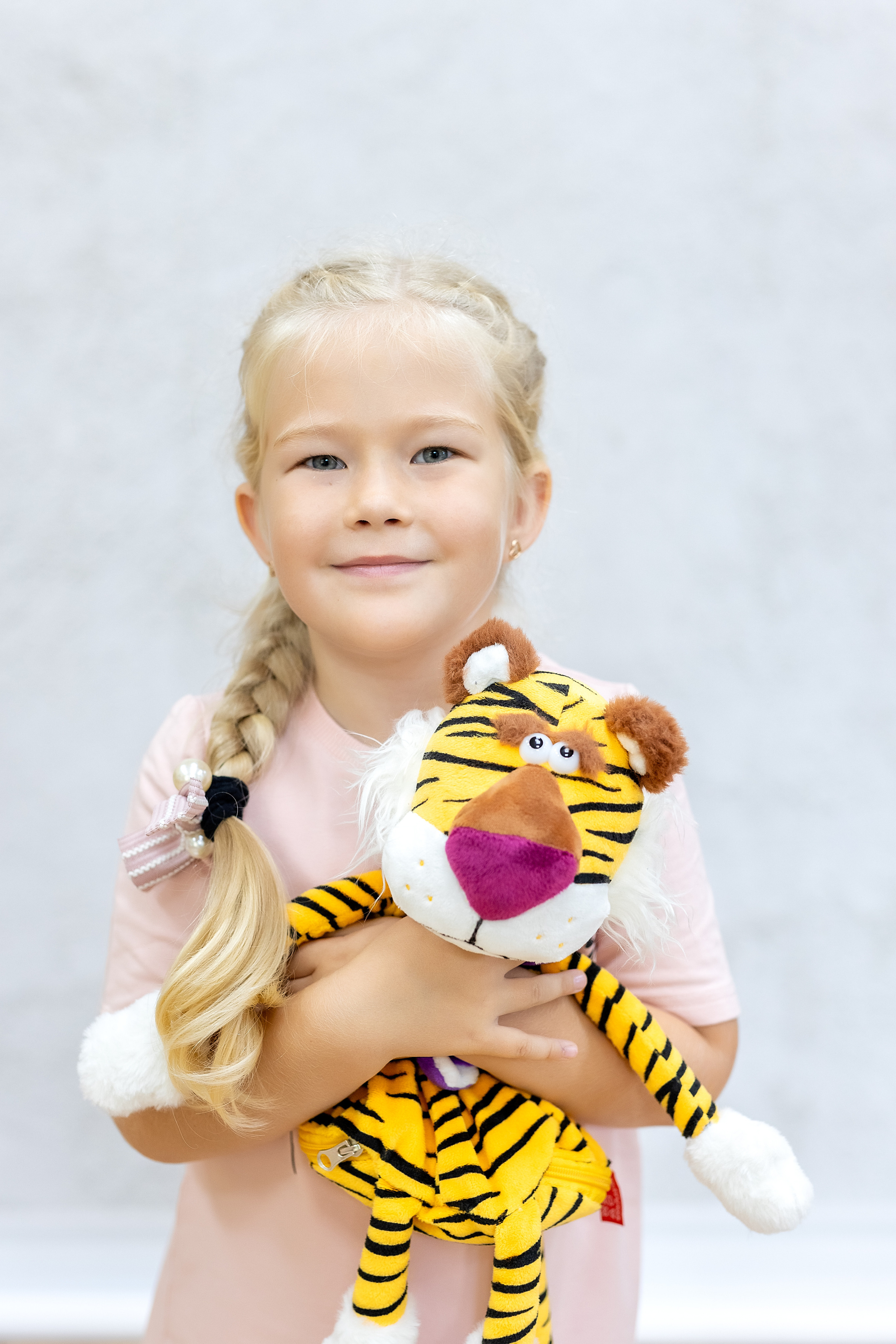 Детский сад 2 «АБВГД-ейка». Стильный выпускной альбом Владивосток фотограф Вероника Мигачева