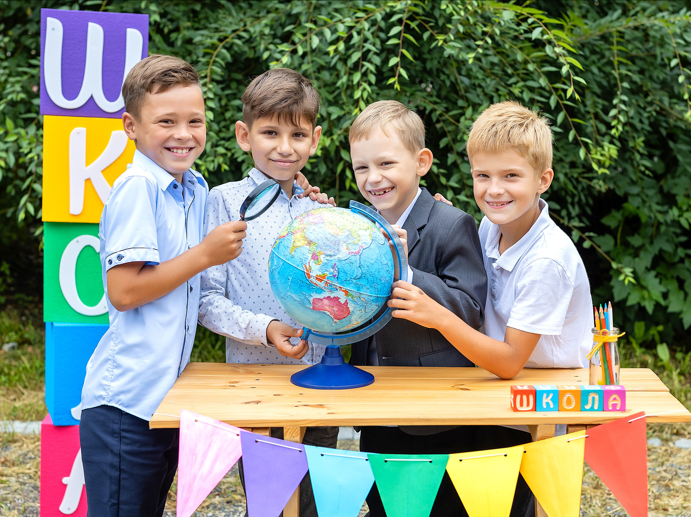 3-Б, 44 школа Фотопроект «Здравствуй, Школа». Стильный выпускной альбом Владивосток фотограф Вероника Мигачева