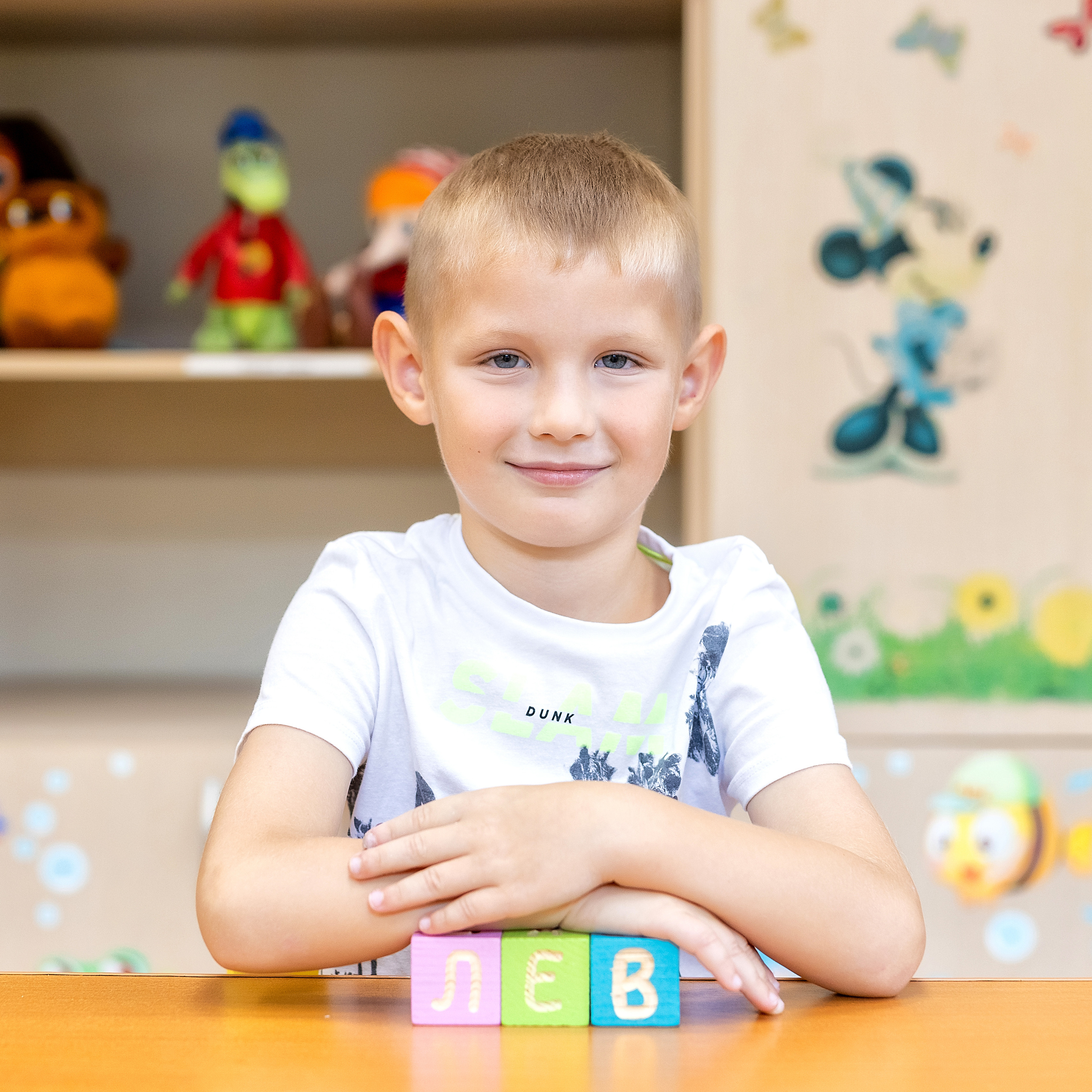 Детский сад 2 «АБВГД-ейка». Стильный выпускной альбом Владивосток фотограф Вероника Мигачева