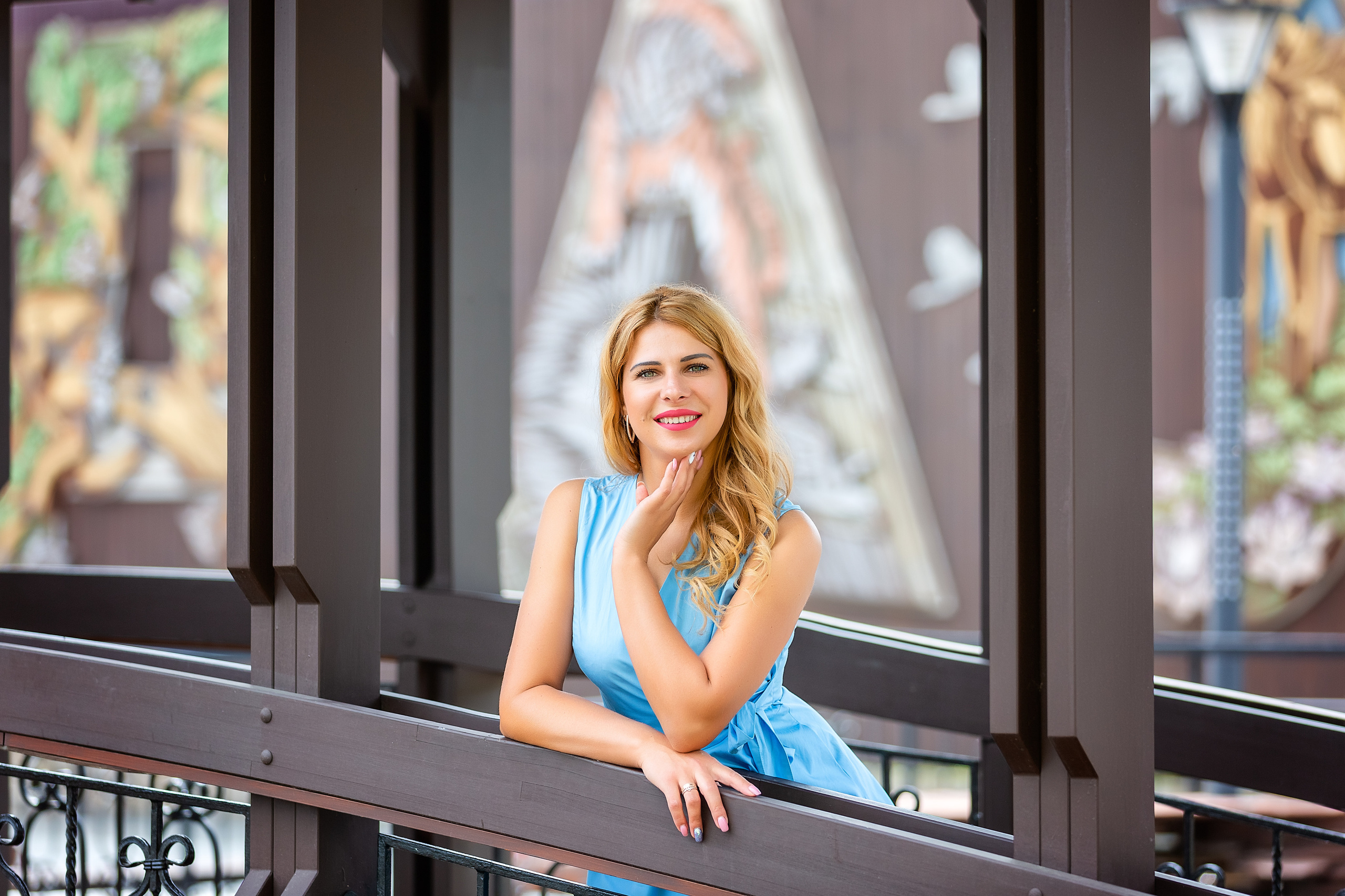 Алисе 6 лет. Кедровый дом. Стильный выпускной альбом Владивосток фотограф Вероника Мигачева