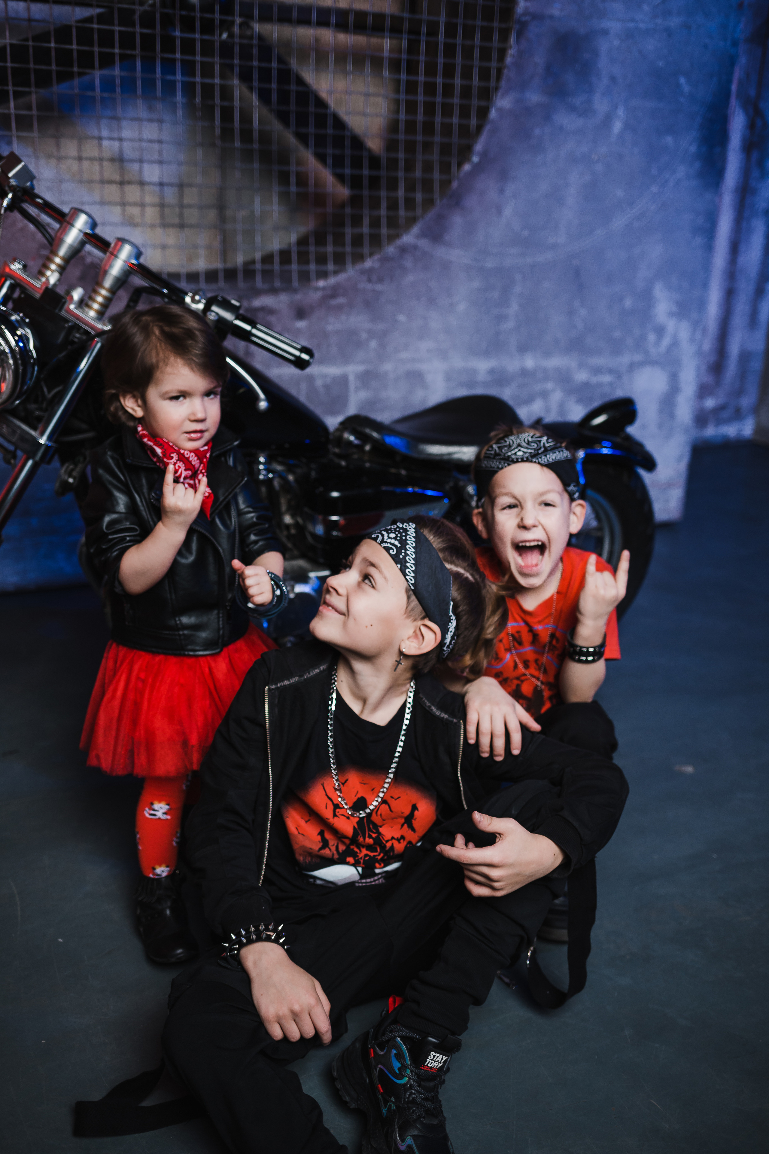 Виктор, Ирина и их семья. Семейный фотограф Николаева Ольга