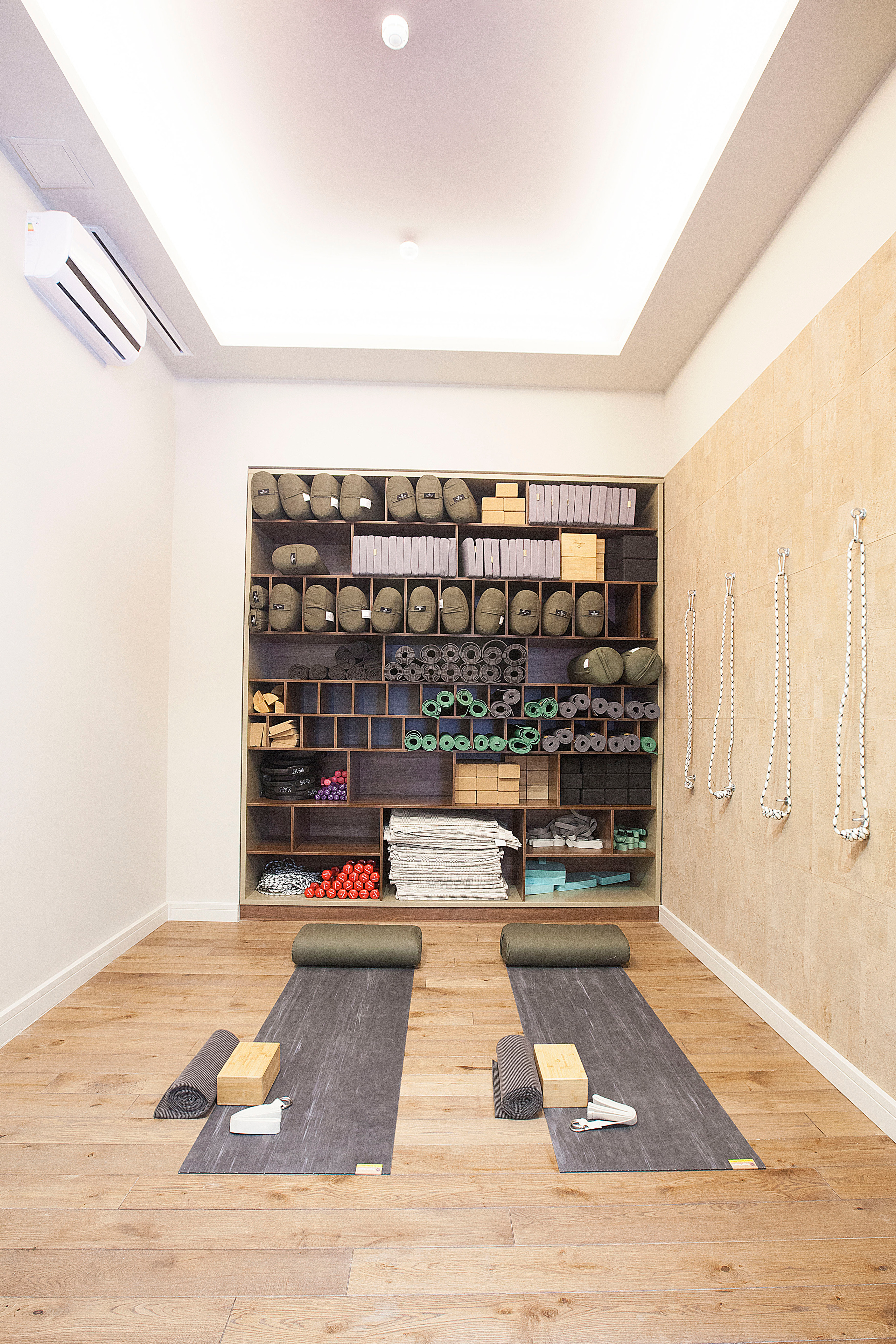 Студия пилатеса. Семейный фотограф Николаева Ольга