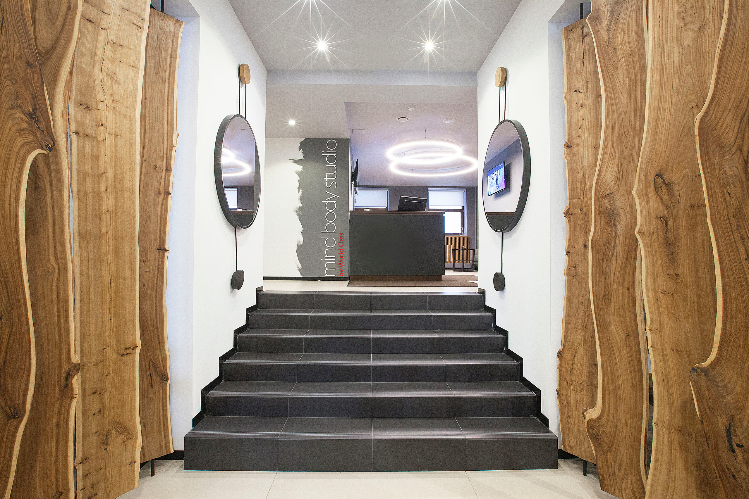 Студия пилатеса. Семейный фотограф Николаева Ольга