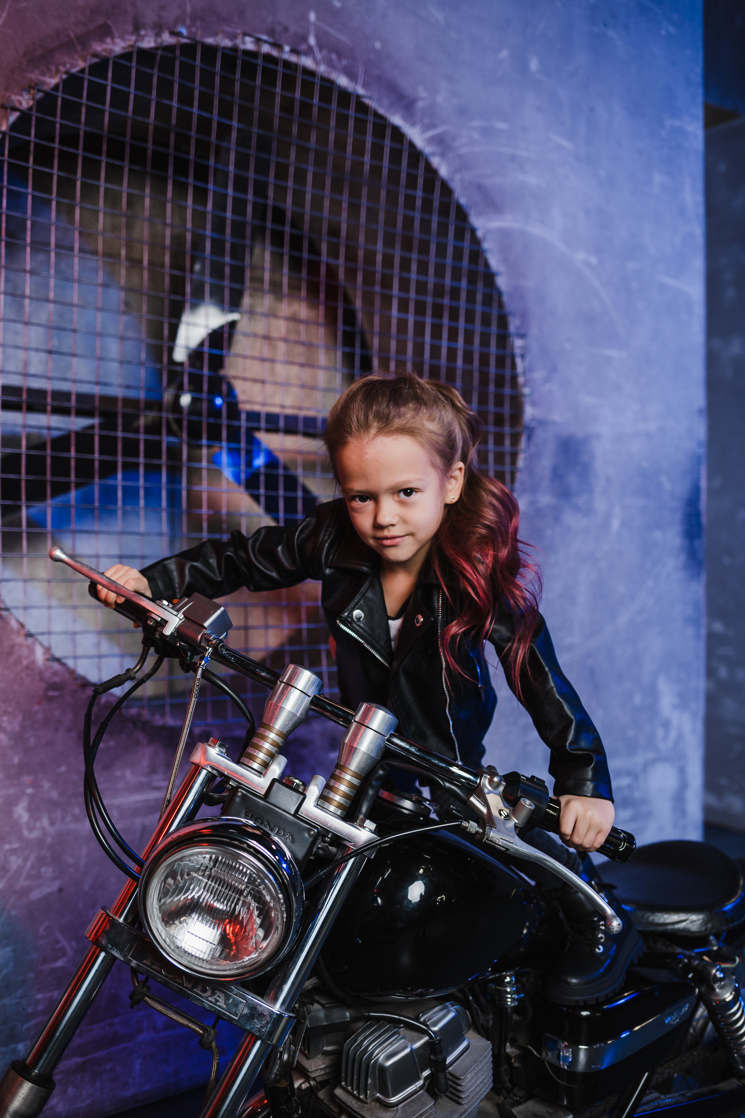 Ксения и Стеша. Семейный фотограф Николаева Ольга