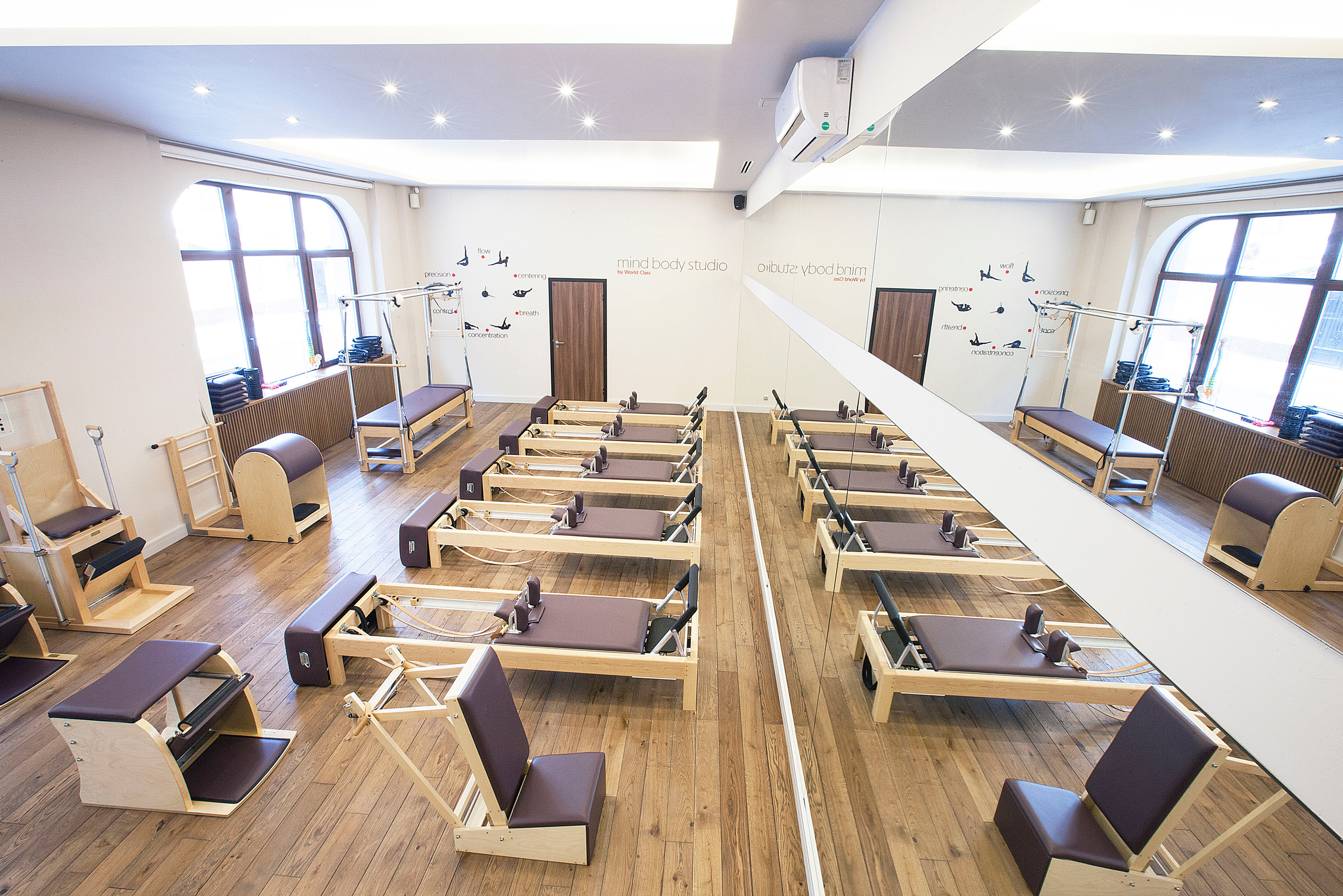 Студия пилатеса. Семейный фотограф Николаева Ольга