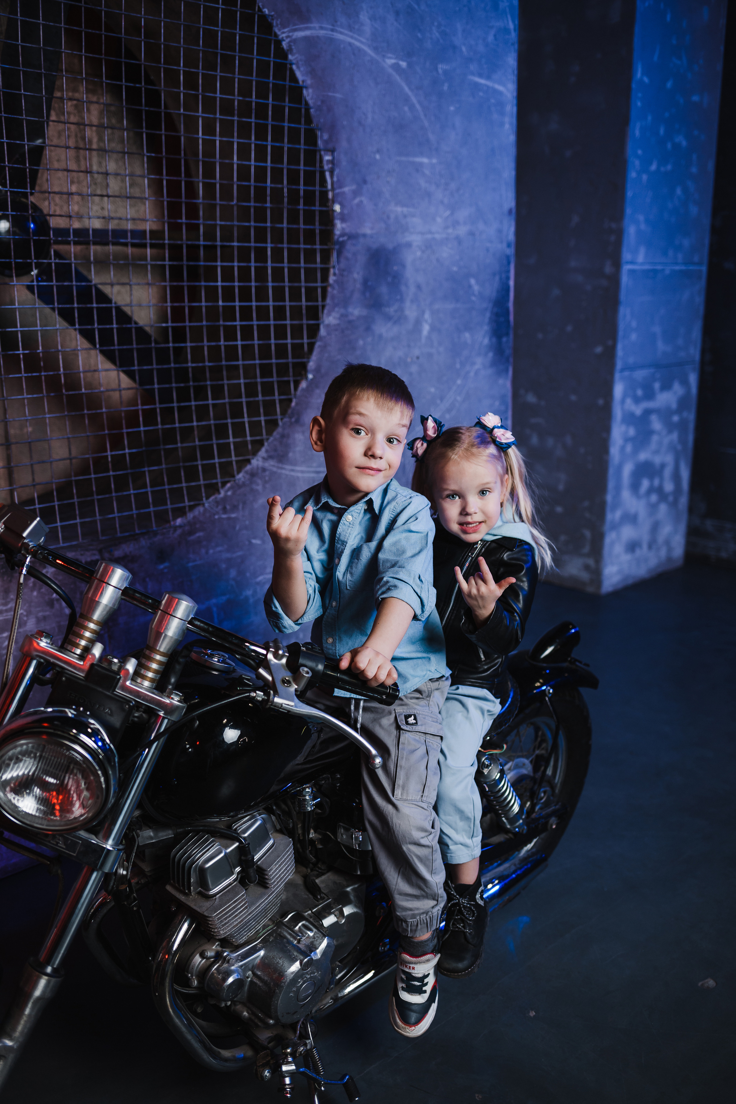 Дмитрий, Мария, Ярослав и Катюша. Семейный фотограф Николаева Ольга