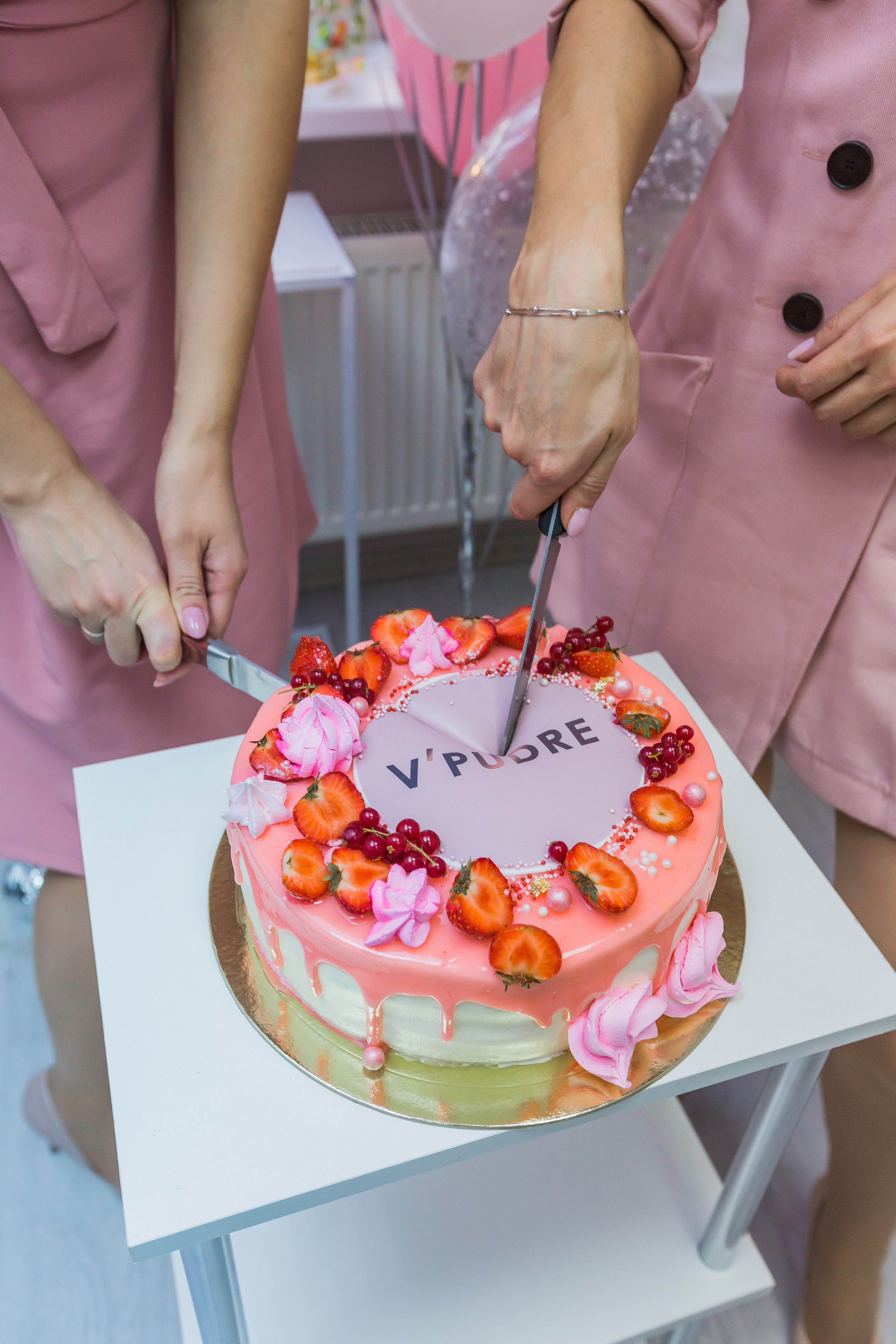 Студия маникюра. Семейный фотограф Николаева Ольга