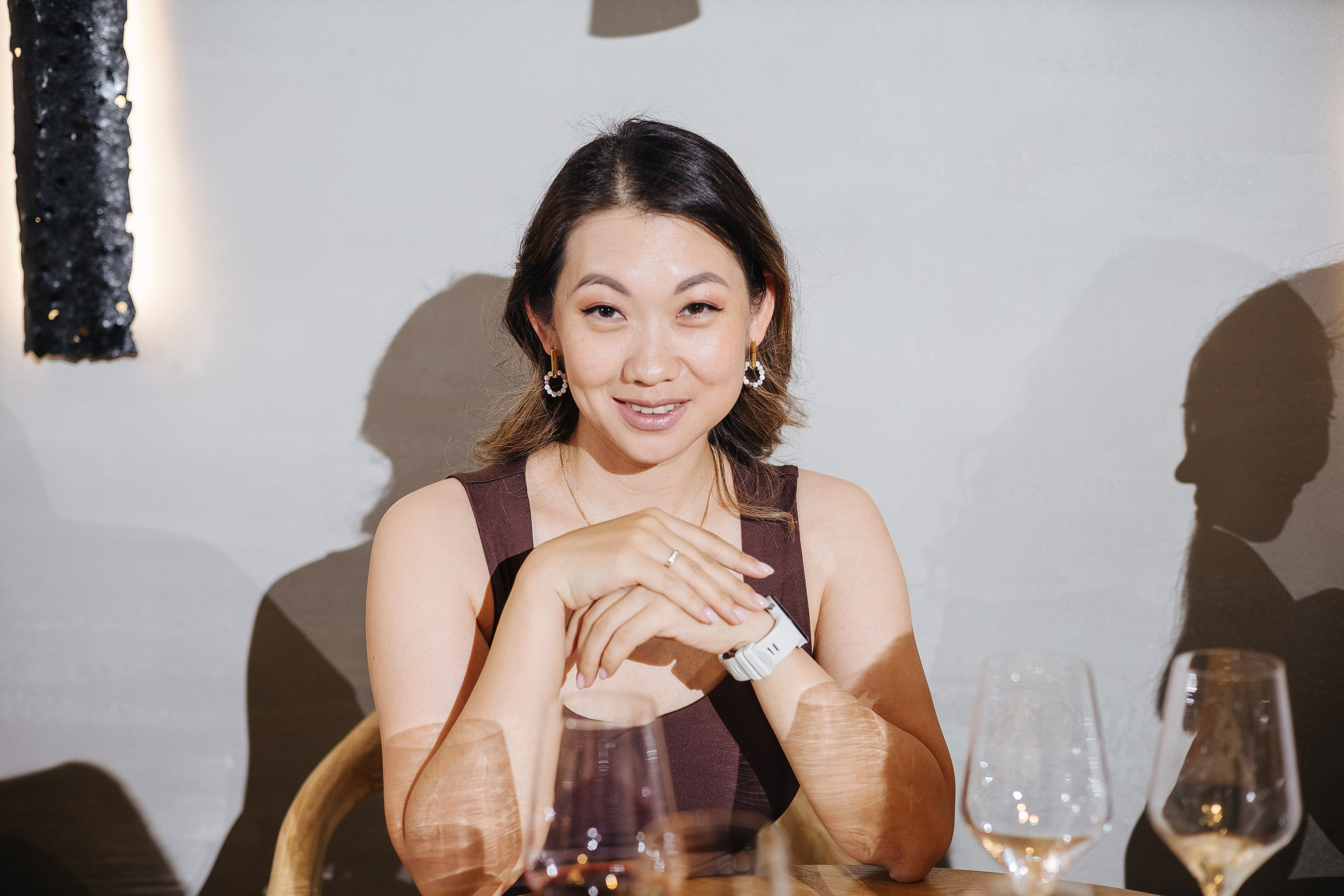 Презентация открытия магазина женской одежды GLVR в ресторане Fresco. Фотограф в Красноярске Надежда Воскресенская