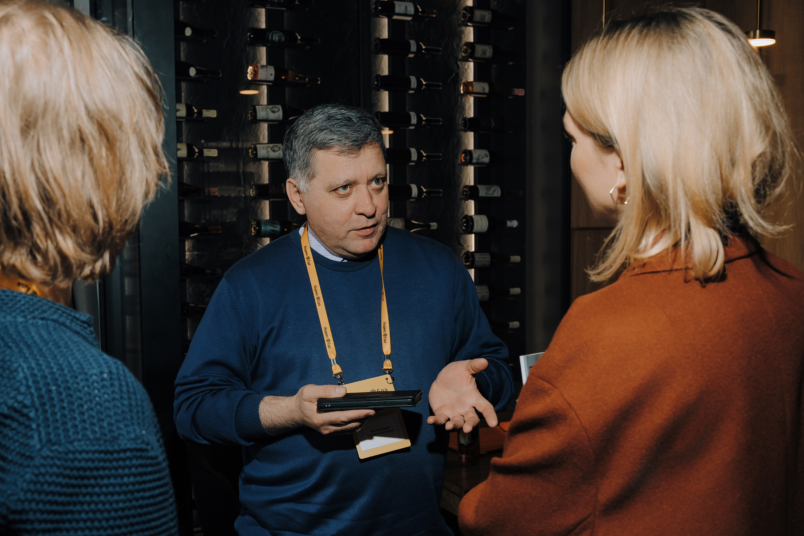 ЯНДЕКС ЕДА ПРЕСС-ЗАВТРАК. Репортажный фотограф Зуев Роман г. Челябинск