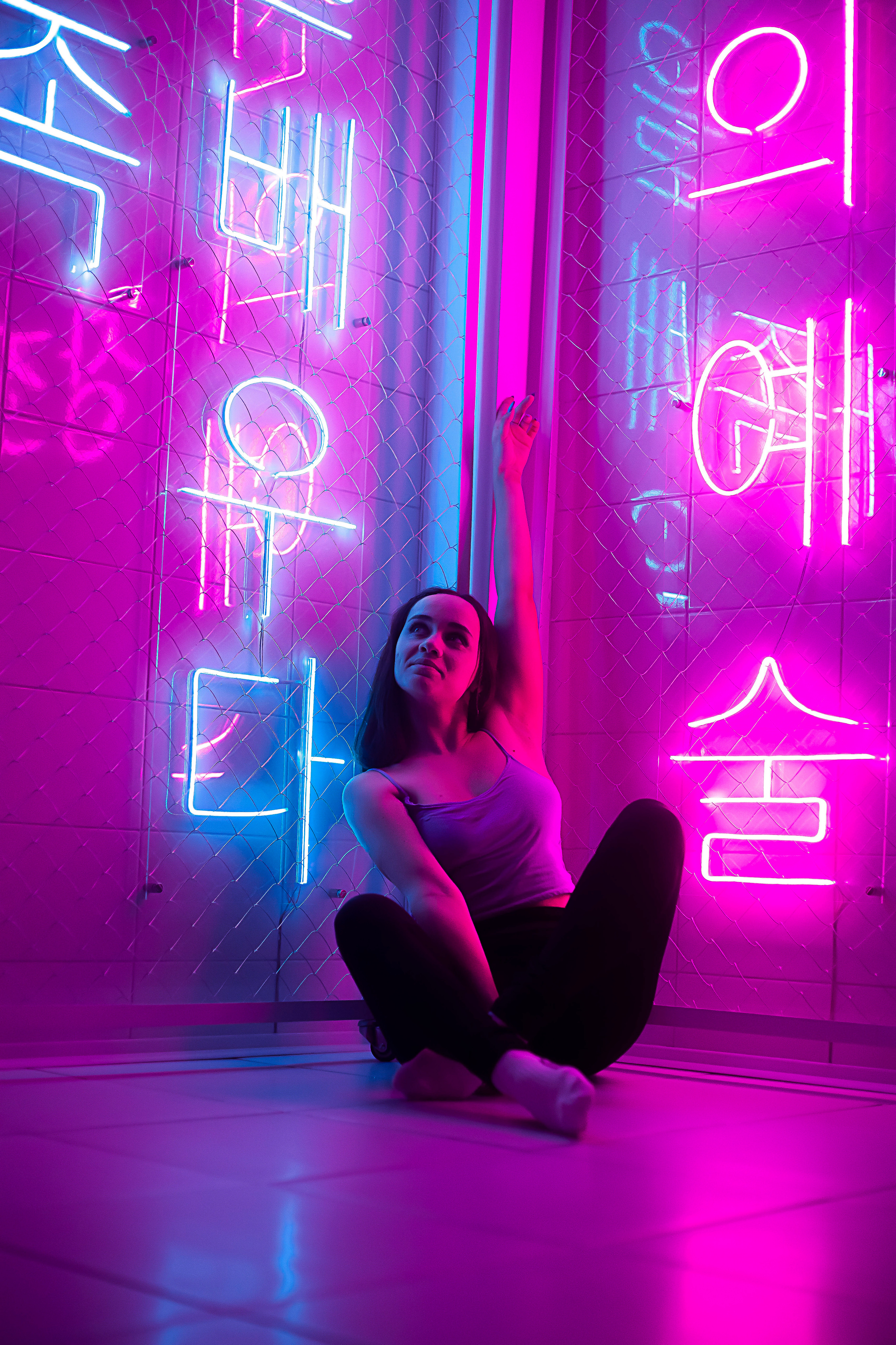 Неоновая ловушка. Фотограф Роман Витвицкий