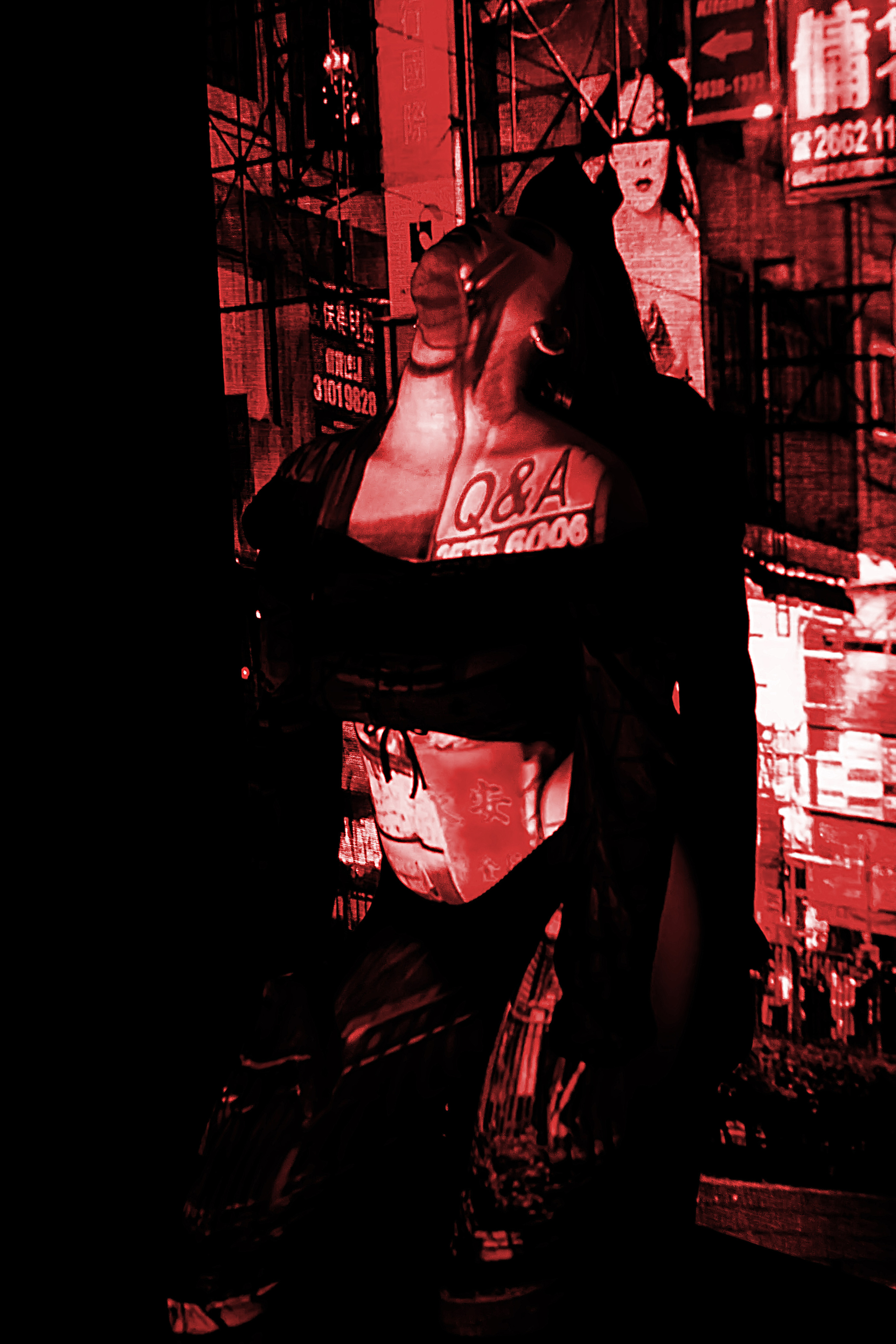 Неоновый соблазн (+18). Фотограф Роман Витвицкий