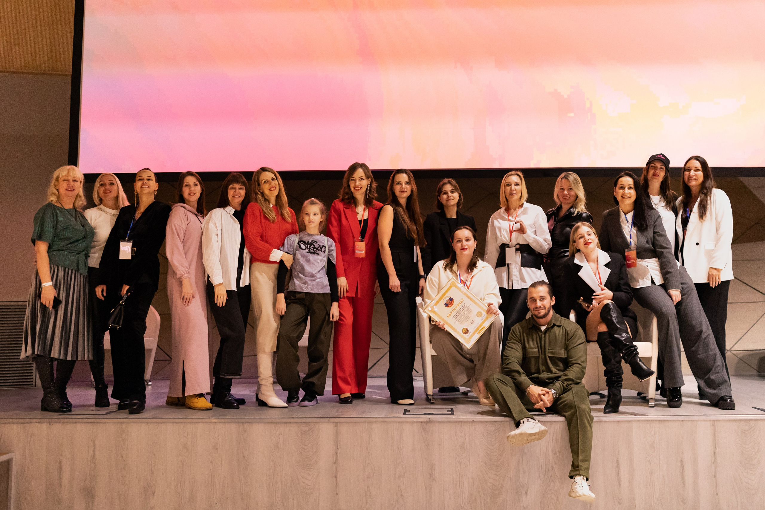 Только суть ЛИДЕР (Сколково). Сказочный фотограф для Вас и Вашей семьи