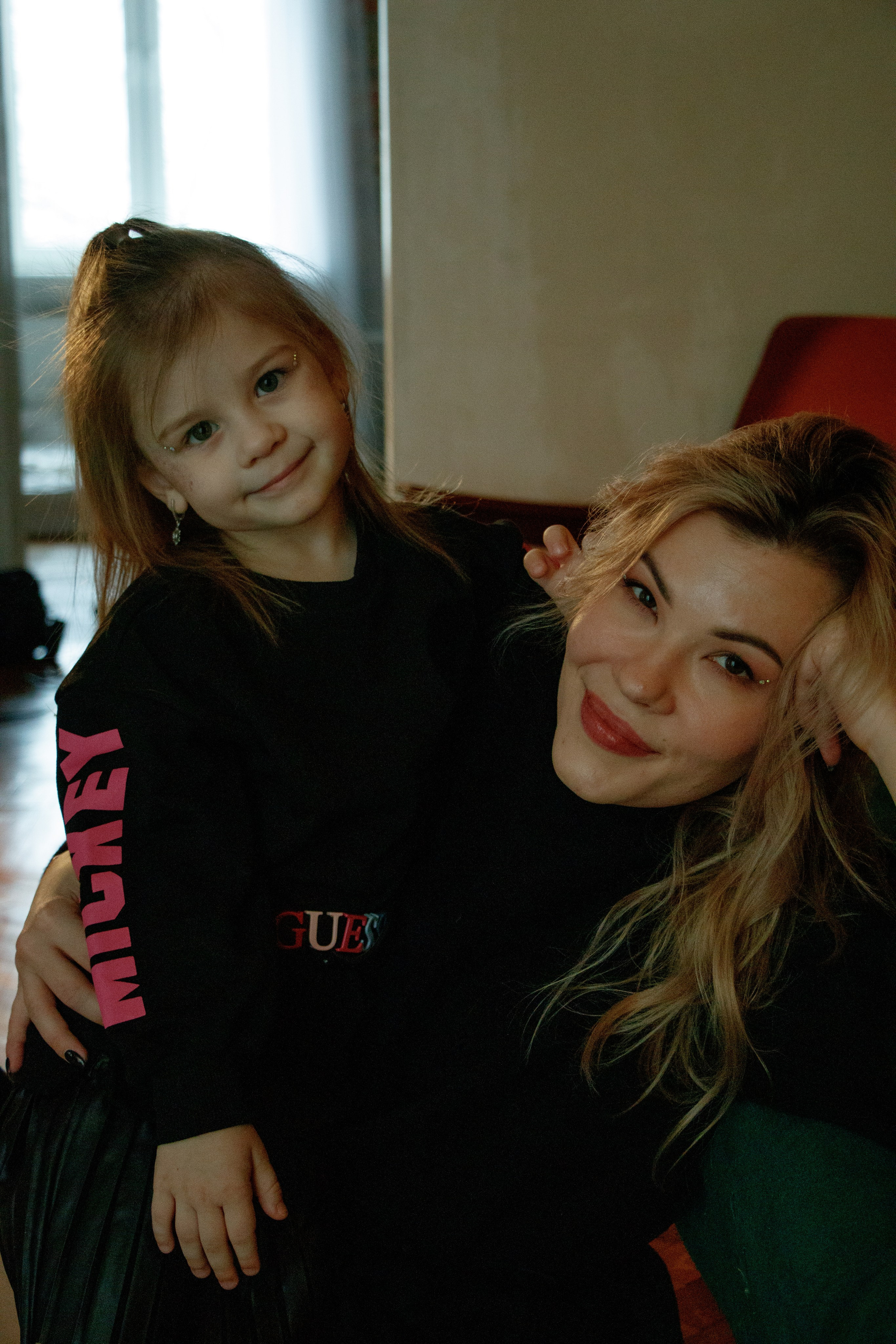 Фотоссесия мама и дочь lifestyle. Фотограф и ретушер в Ростове-на-Дону Вика Каен