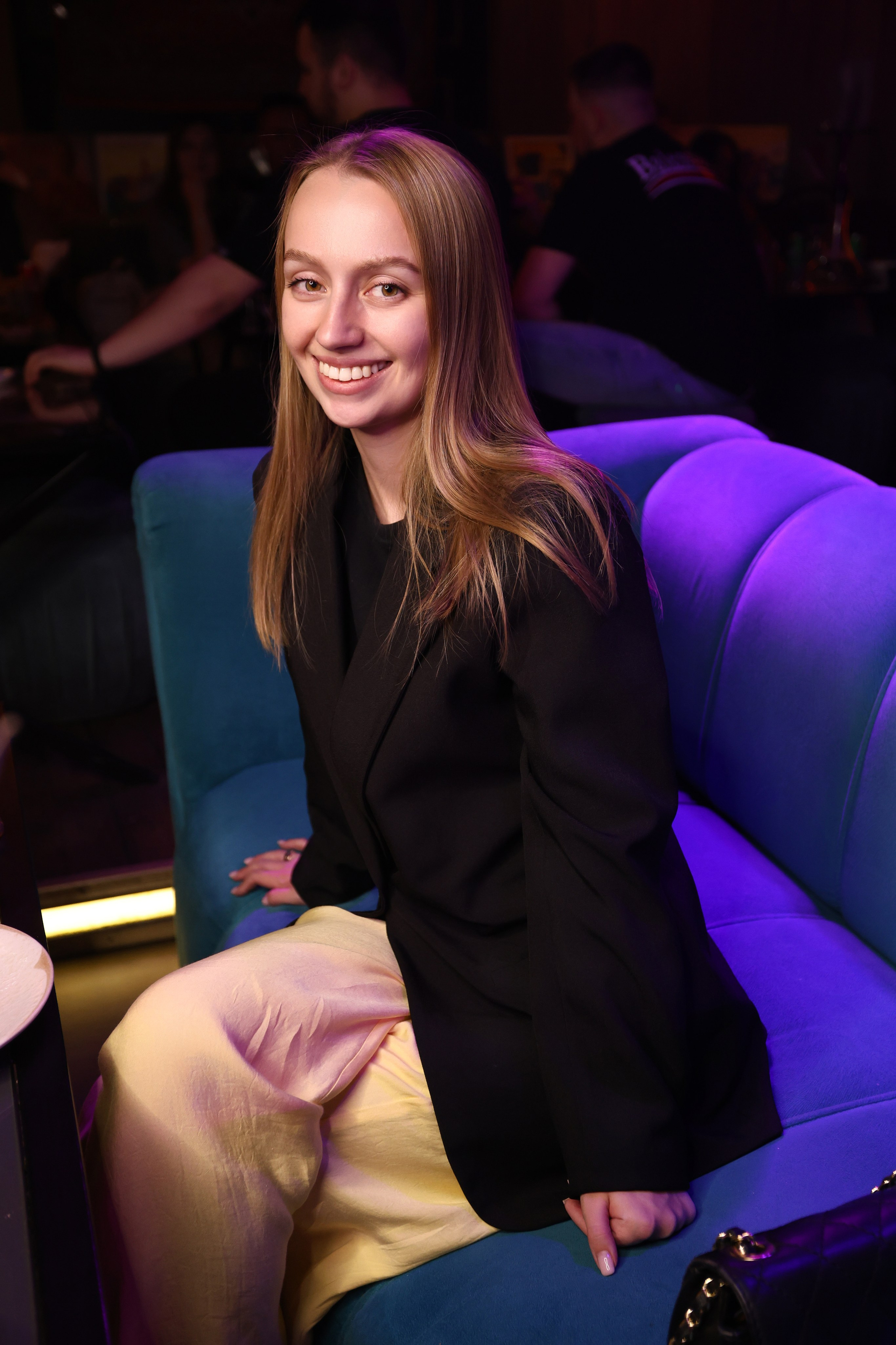 Retro Party 29.08.25. Мята Спортивная — Кальянная, караоке, бар в Минске