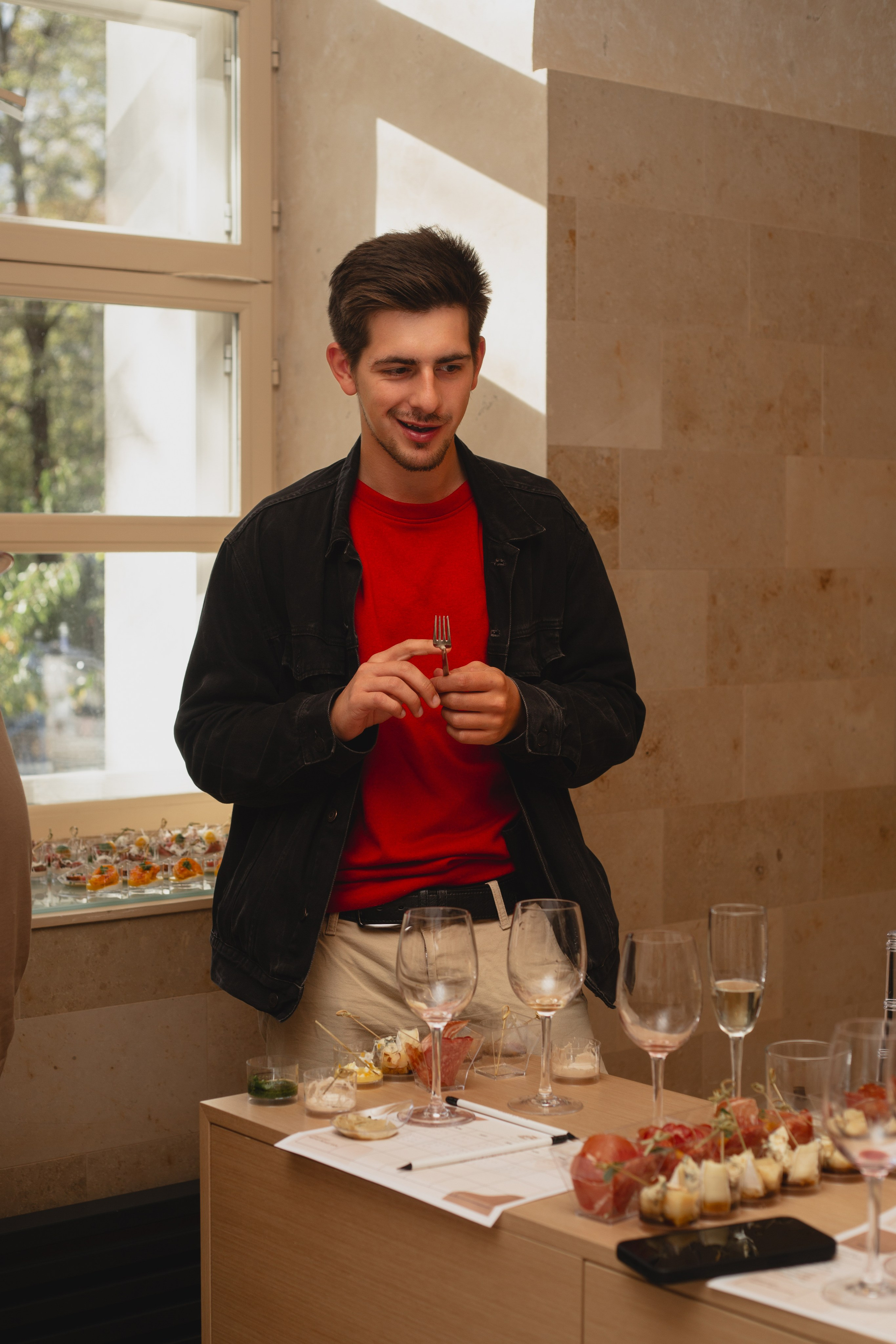 Джаннет | винный бутик | 10.2024. Фотограф | Юля Ди