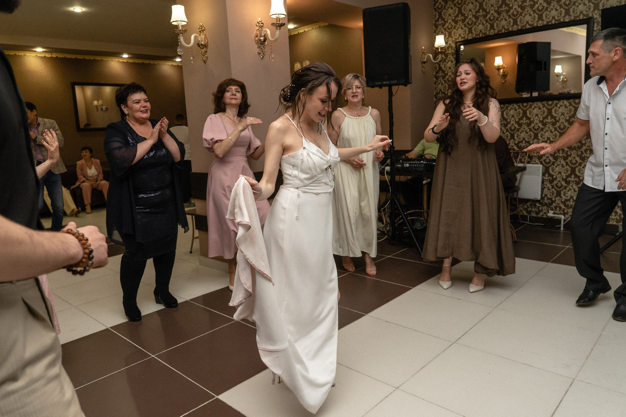 Дарья и Егор (свадебный репортаж). Эстетичная фото- и видеосъёмка Ирина Арсентьева. Челябинск и весь мир