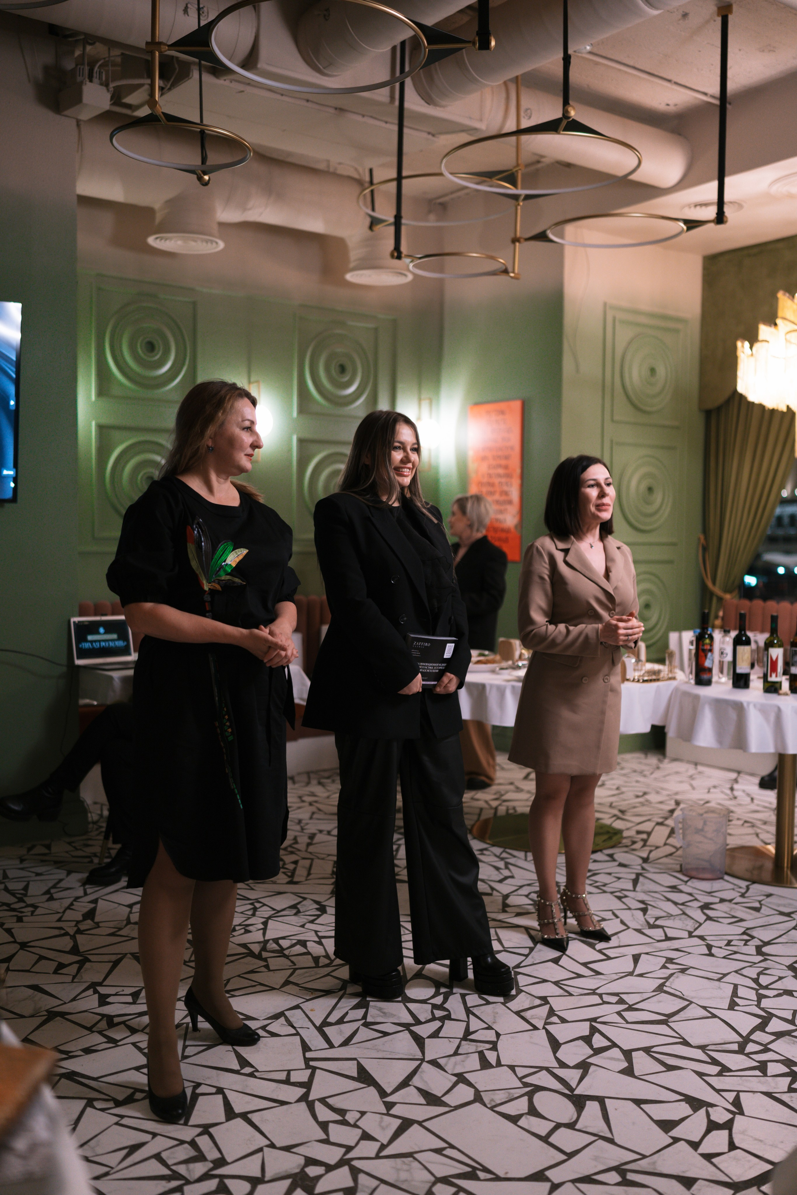 GK- MOD. Свадебный фотограф в Москве Кристина Чехова