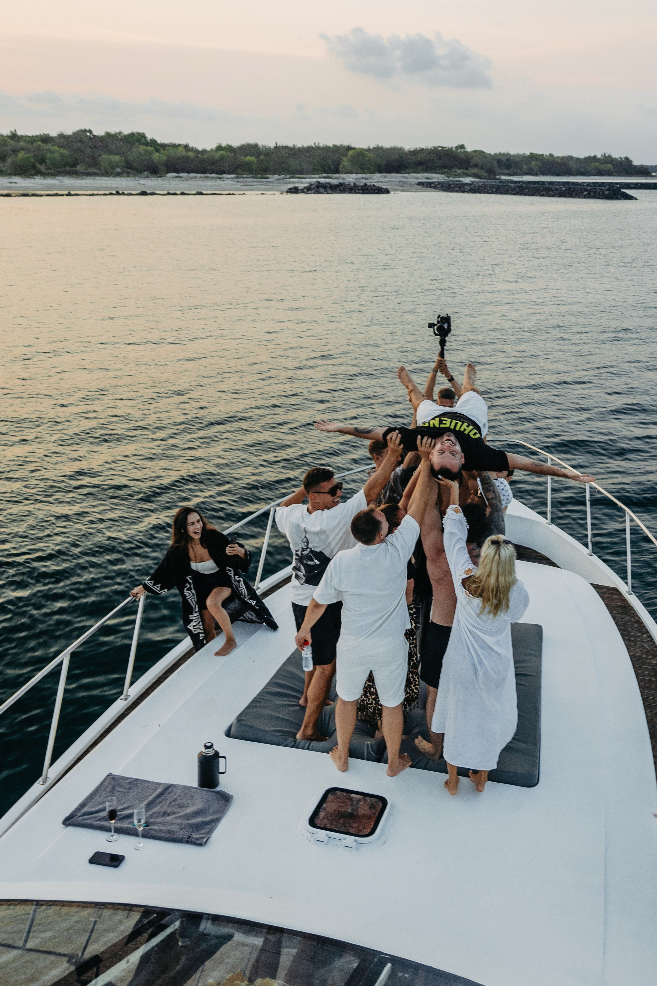 Yacht birthday party. Профессиональный фотограф Нурмиева Вероника