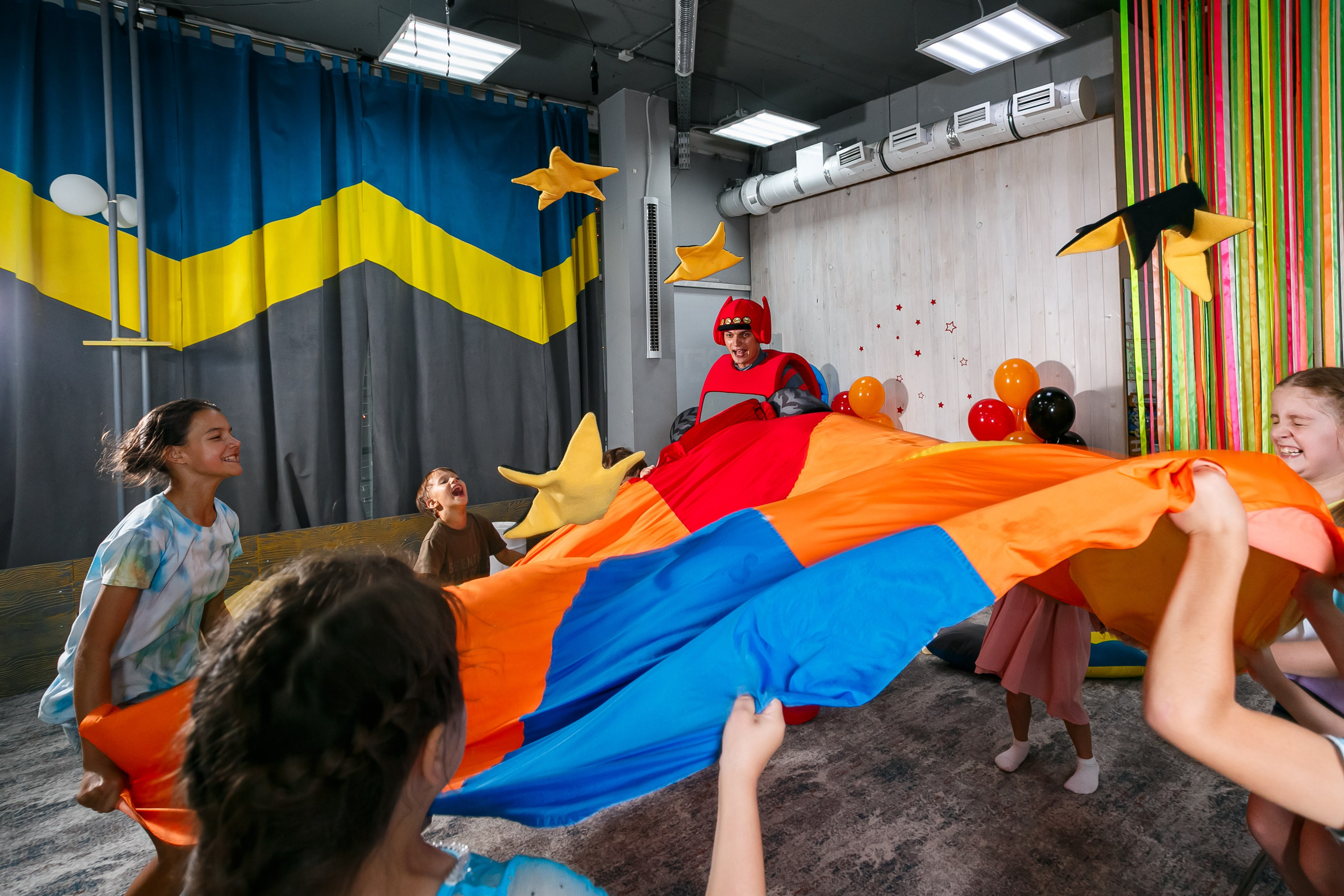 Детский ДР / Лофт Даки-дак / пр. Дзержинского 1/1. Фотограф в  г. Новосибирск