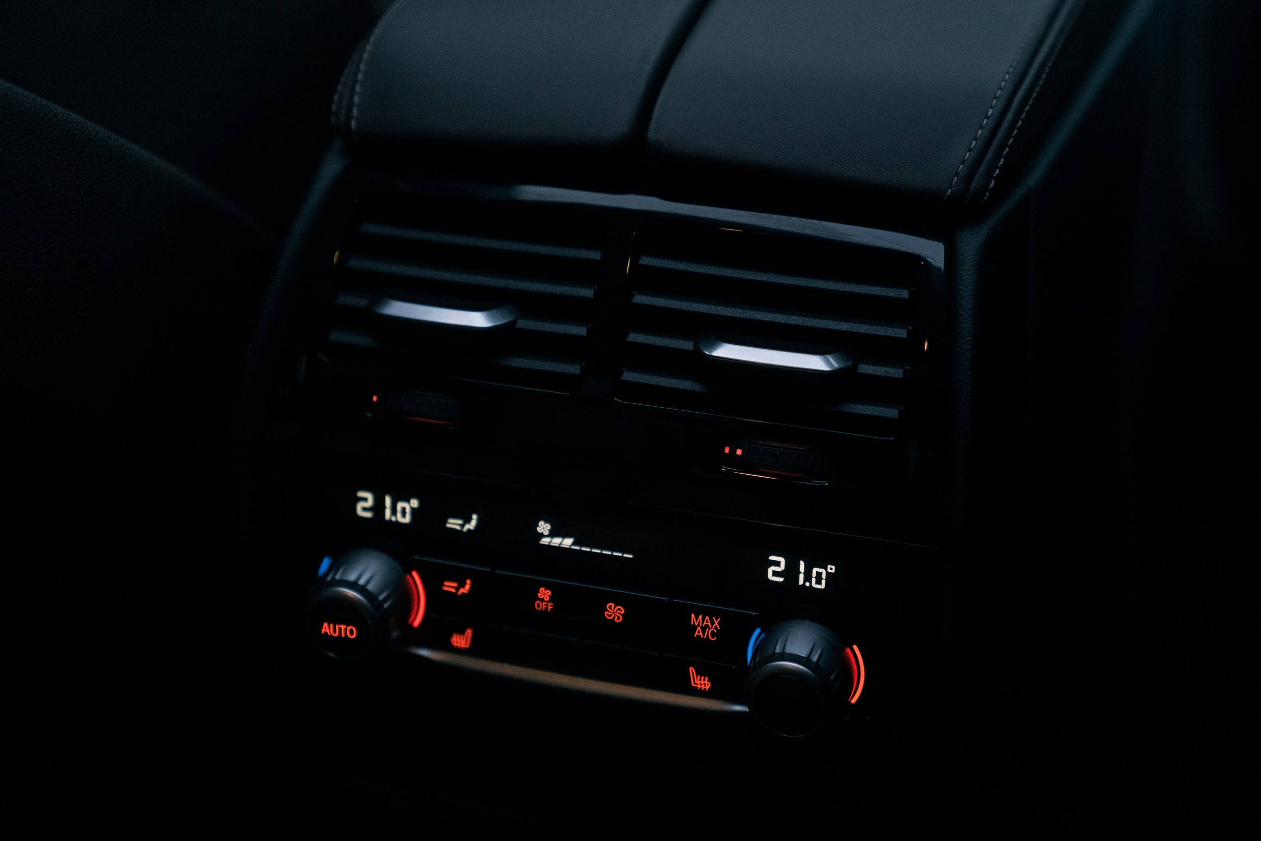 BMW M550i XDrive. Идеальные портреты для соцсетей — Фотограф Ленар