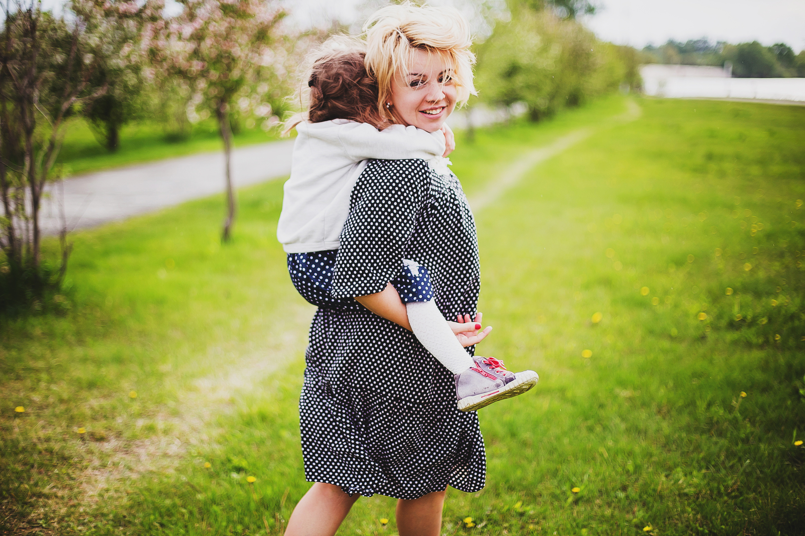 Маша и мама. Фотограф Полина Егорова город Тюмень