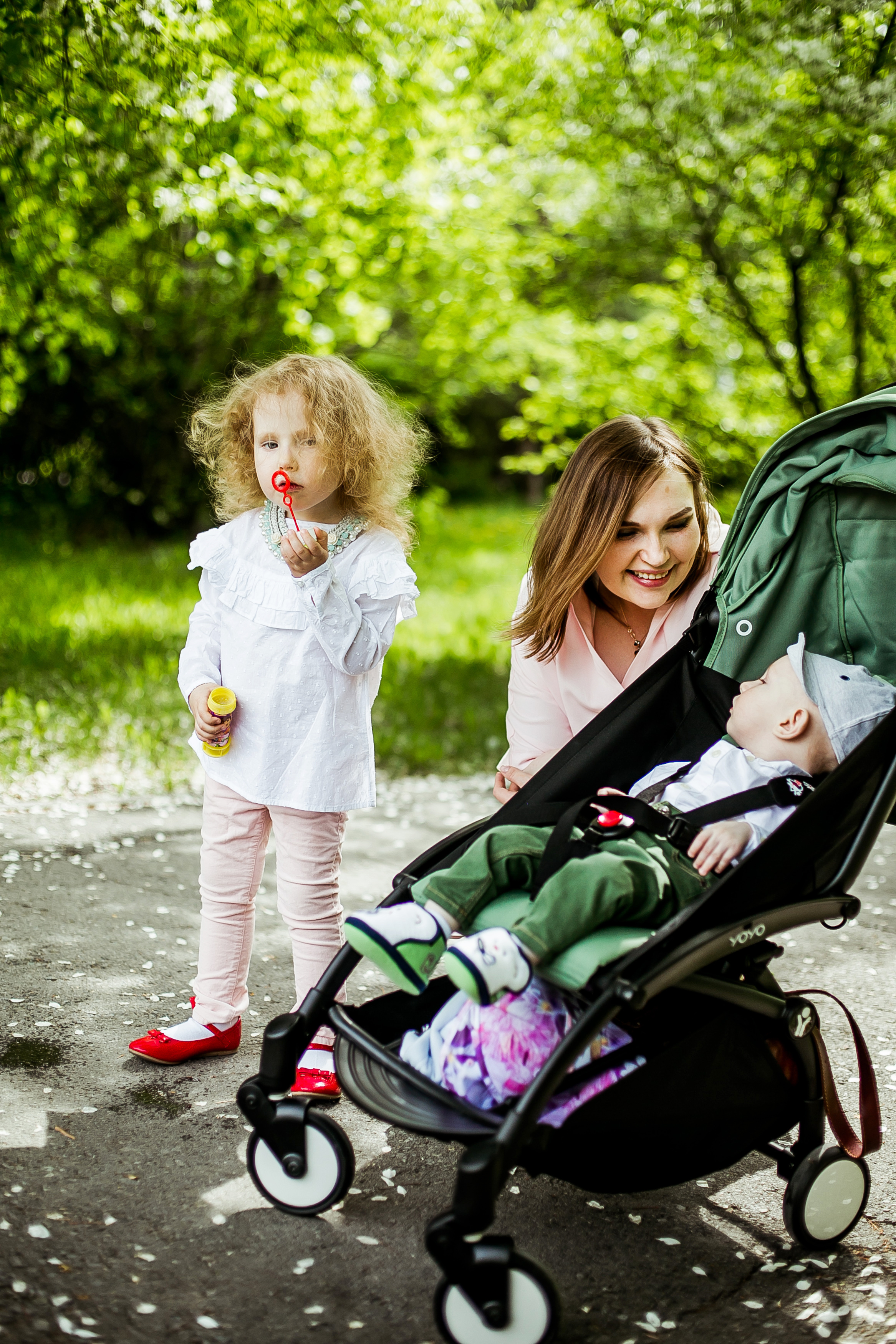 Вера, Андрей и мама. Фотограф Полина Егорова город Тюмень
