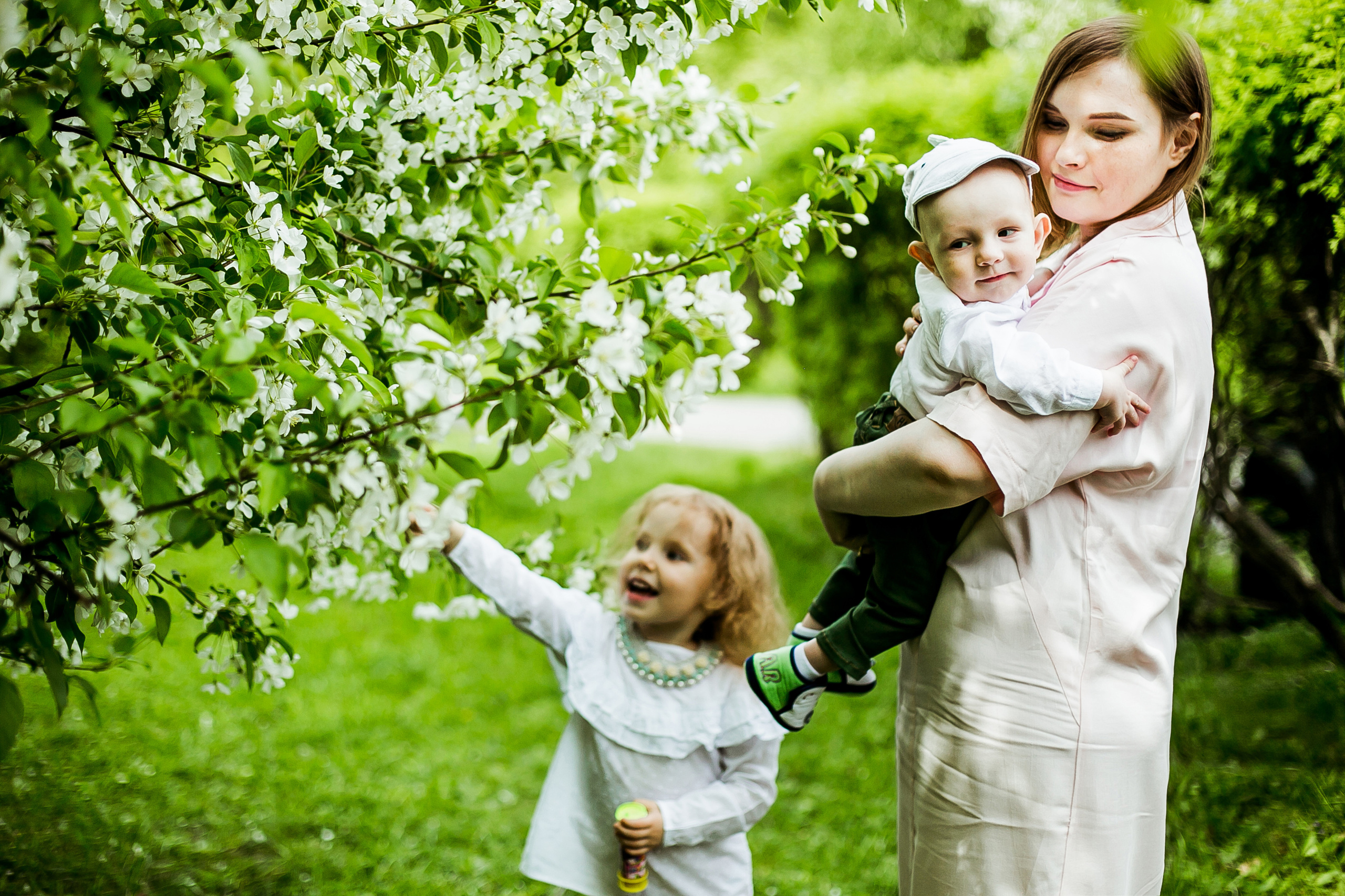 Вера, Андрей и мама. Фотограф Полина Егорова город Тюмень