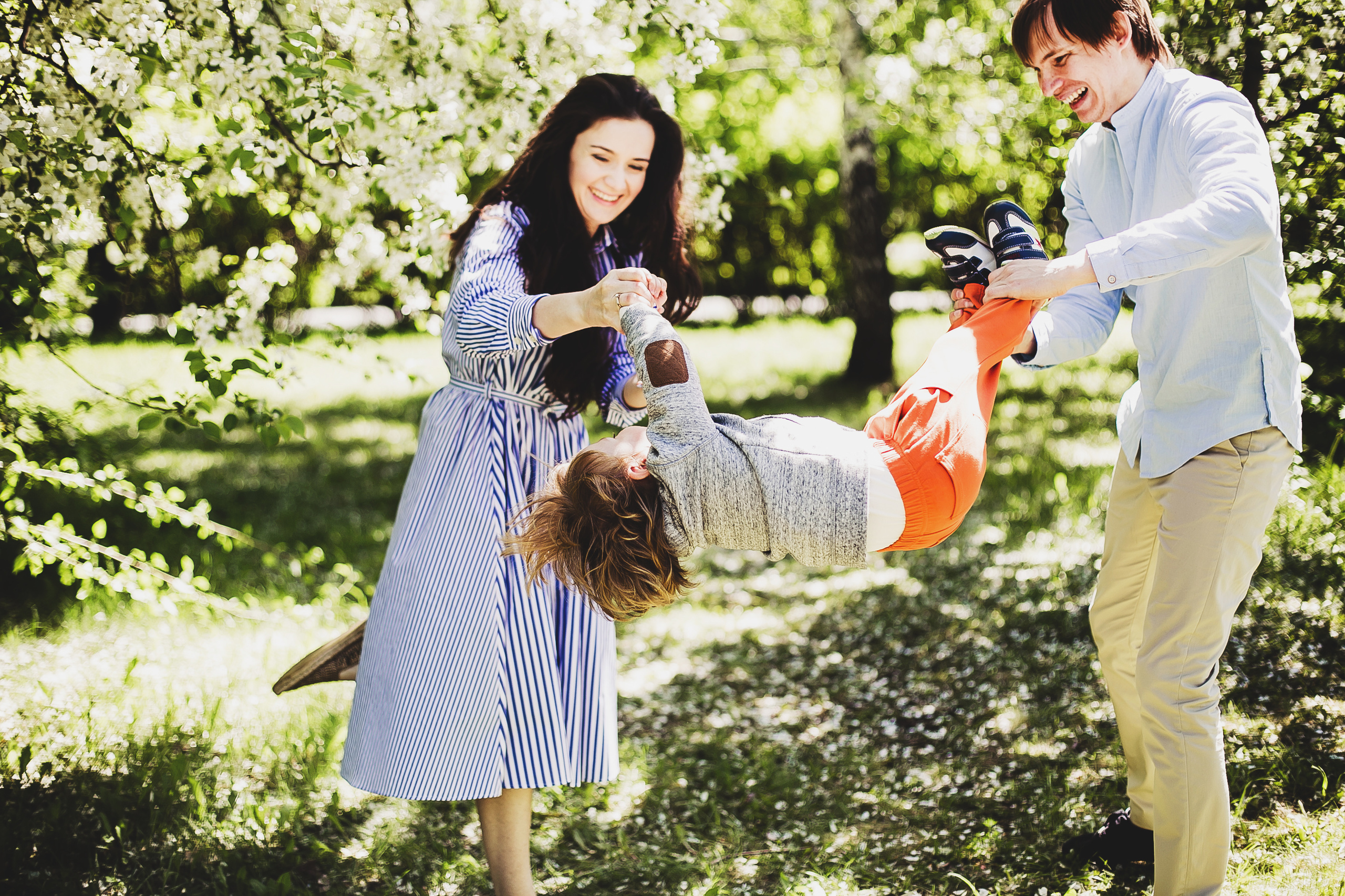 Данил и родители. Фотограф Полина Егорова город Тюмень