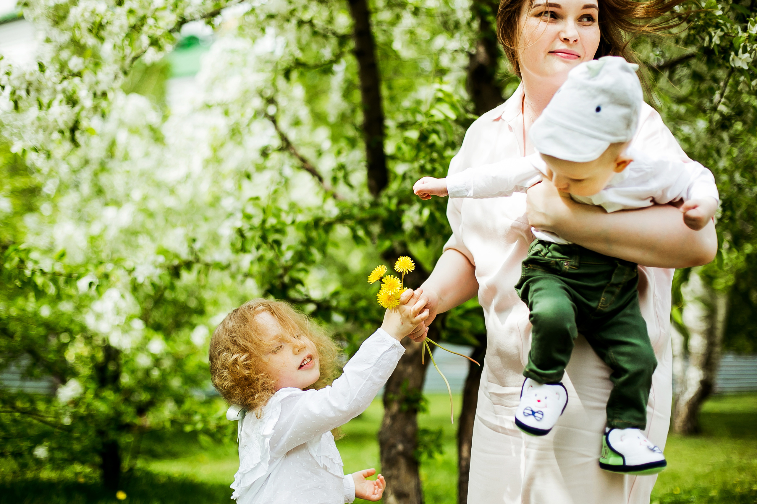 Вера, Андрей и мама. Фотограф Полина Егорова город Тюмень