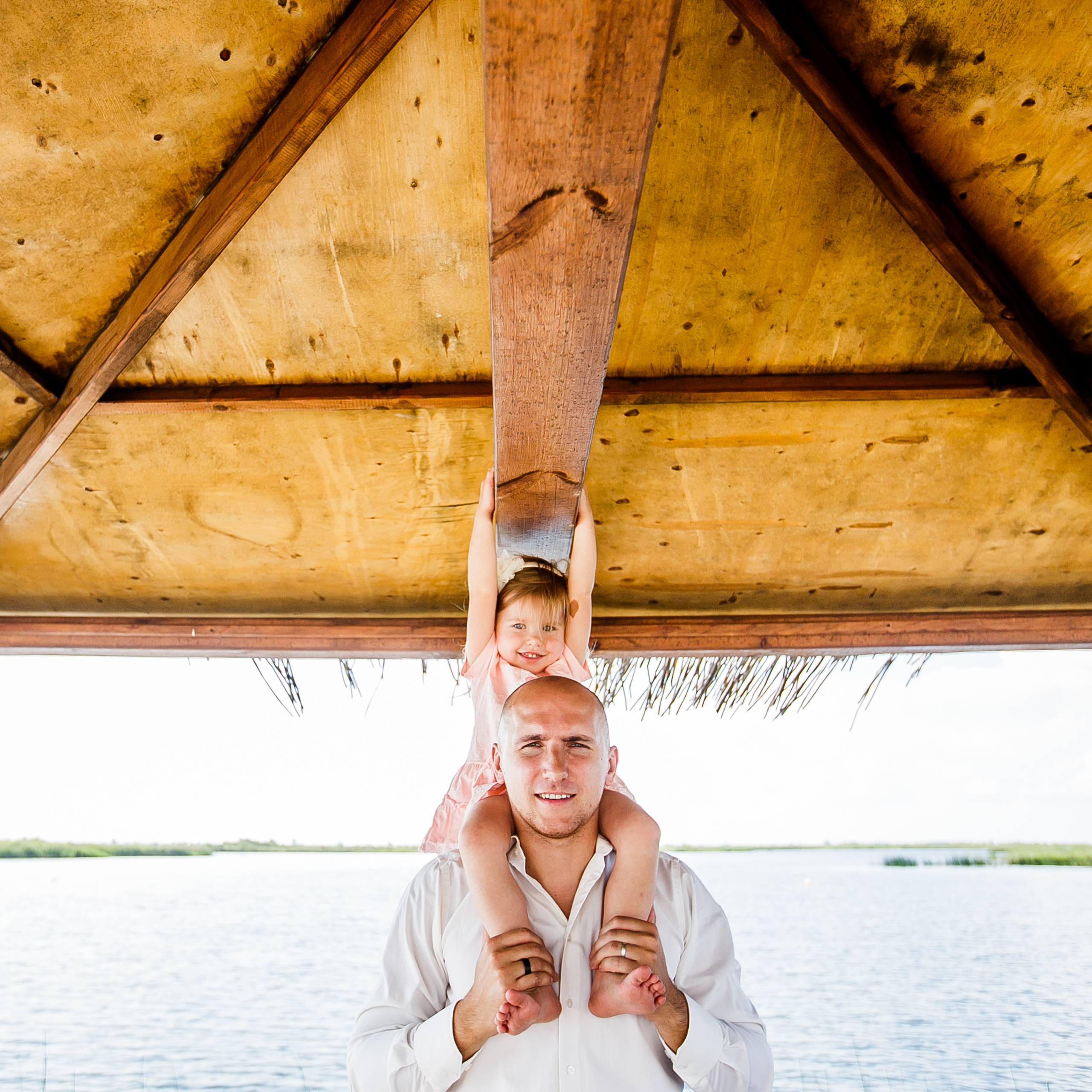 Семейная прогулка на озере Липовое. Фотограф Полина Егорова город Тюмень