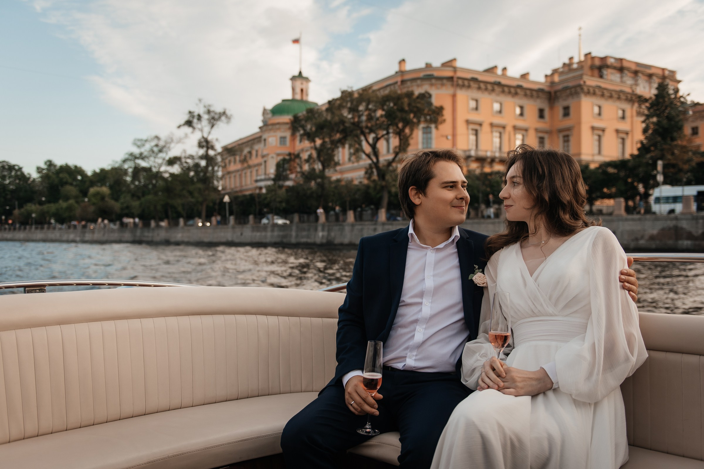 свадебная фотосессия на&nbsp;катере Venezia Nord