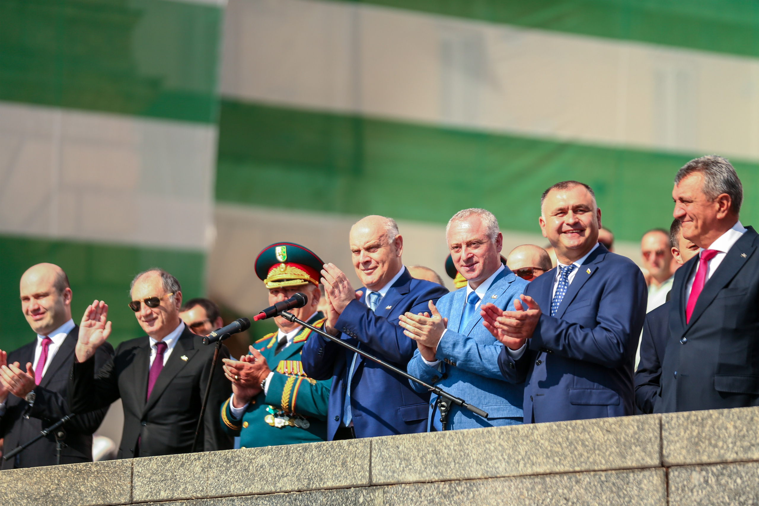 30-летие Дня Победы и Независимости Абхазии. Свадебный и семейный фотограф в Абхазии Эля Цишба