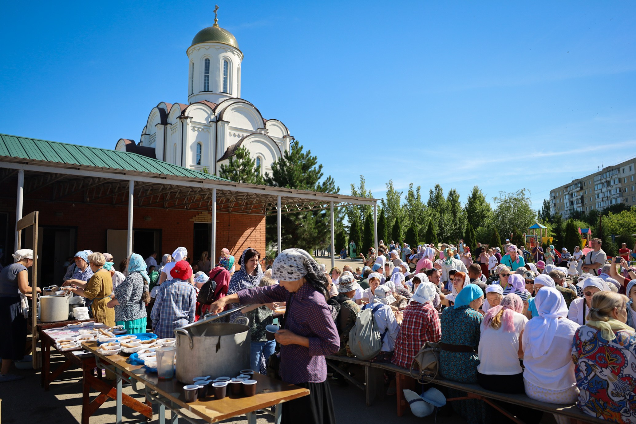 Многодневный крестный ход в Вавилов Дол. Саратовское Северо-Западное благочиние