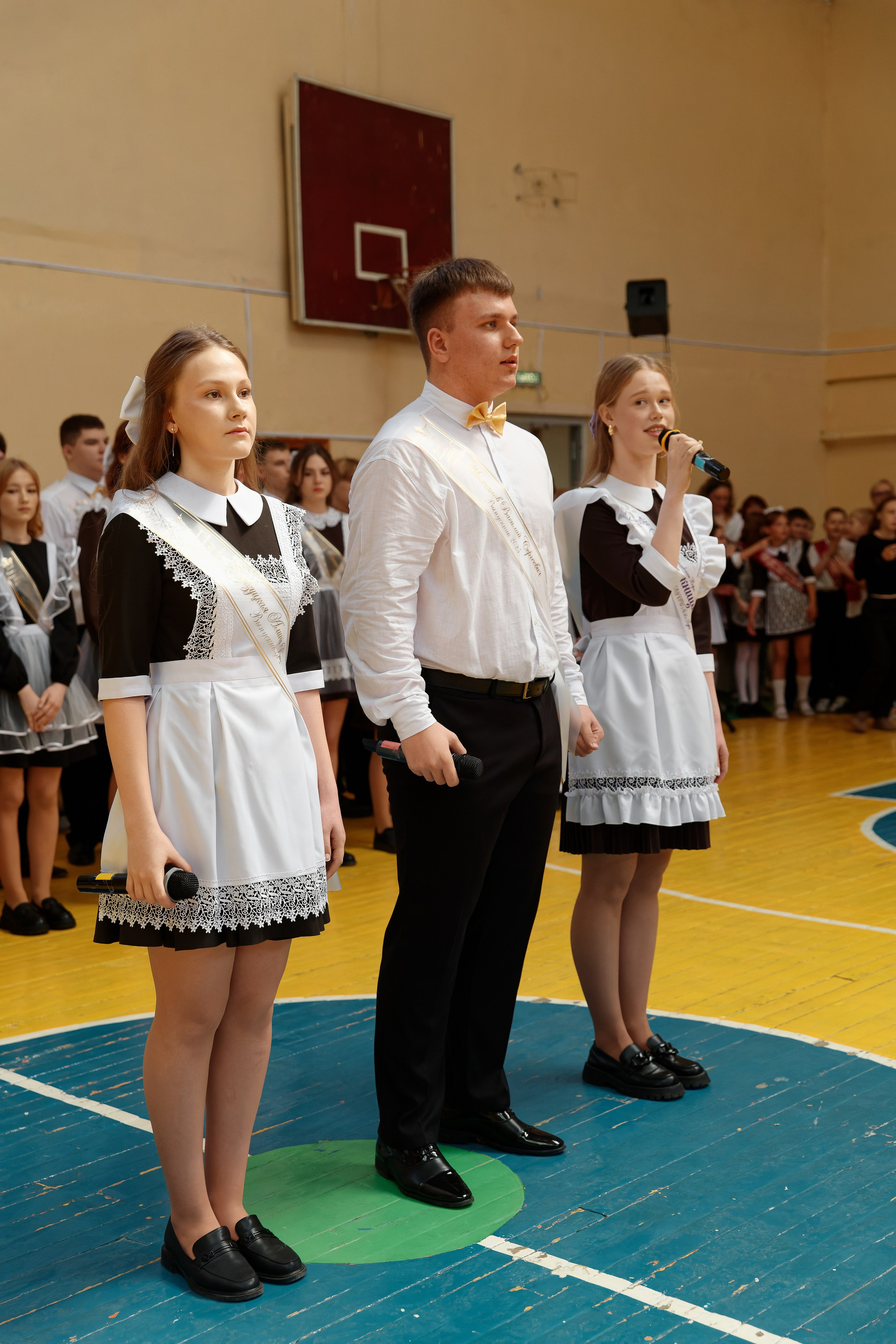 Последний звонок Школа № 42. Семейный фотограф — Макс Белогрудов