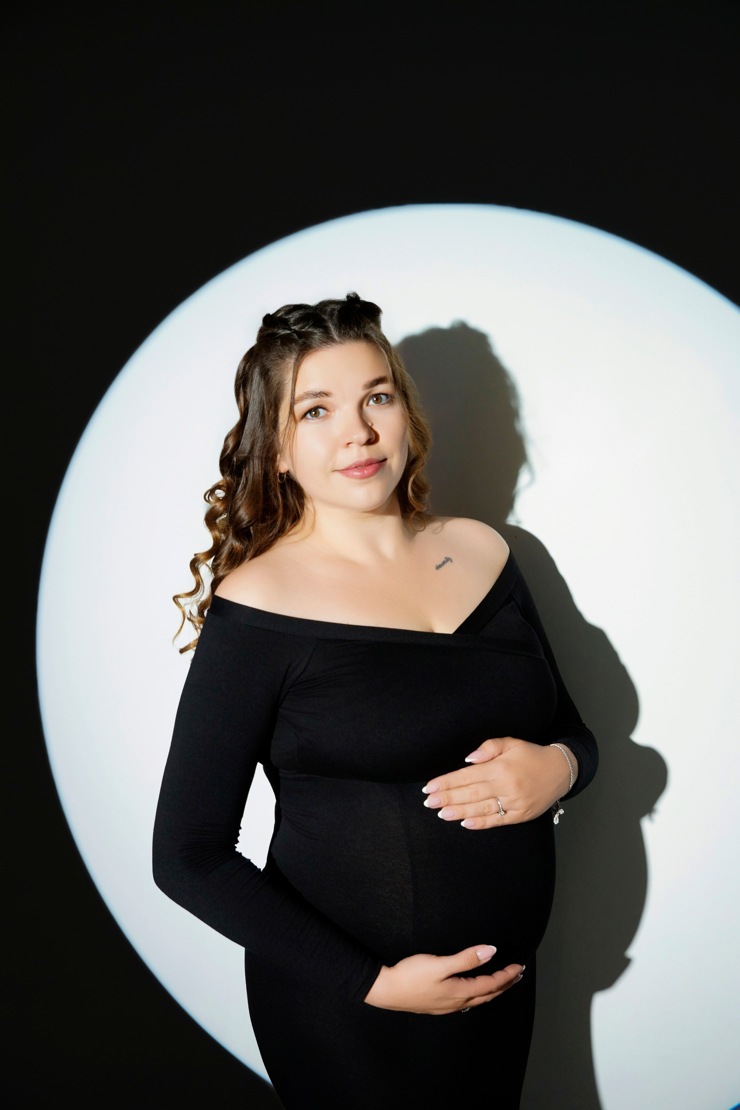 Съёмка беременности в моей фотостудии «НЕБО». Женский фотограф в Химках Алёна Ленёва