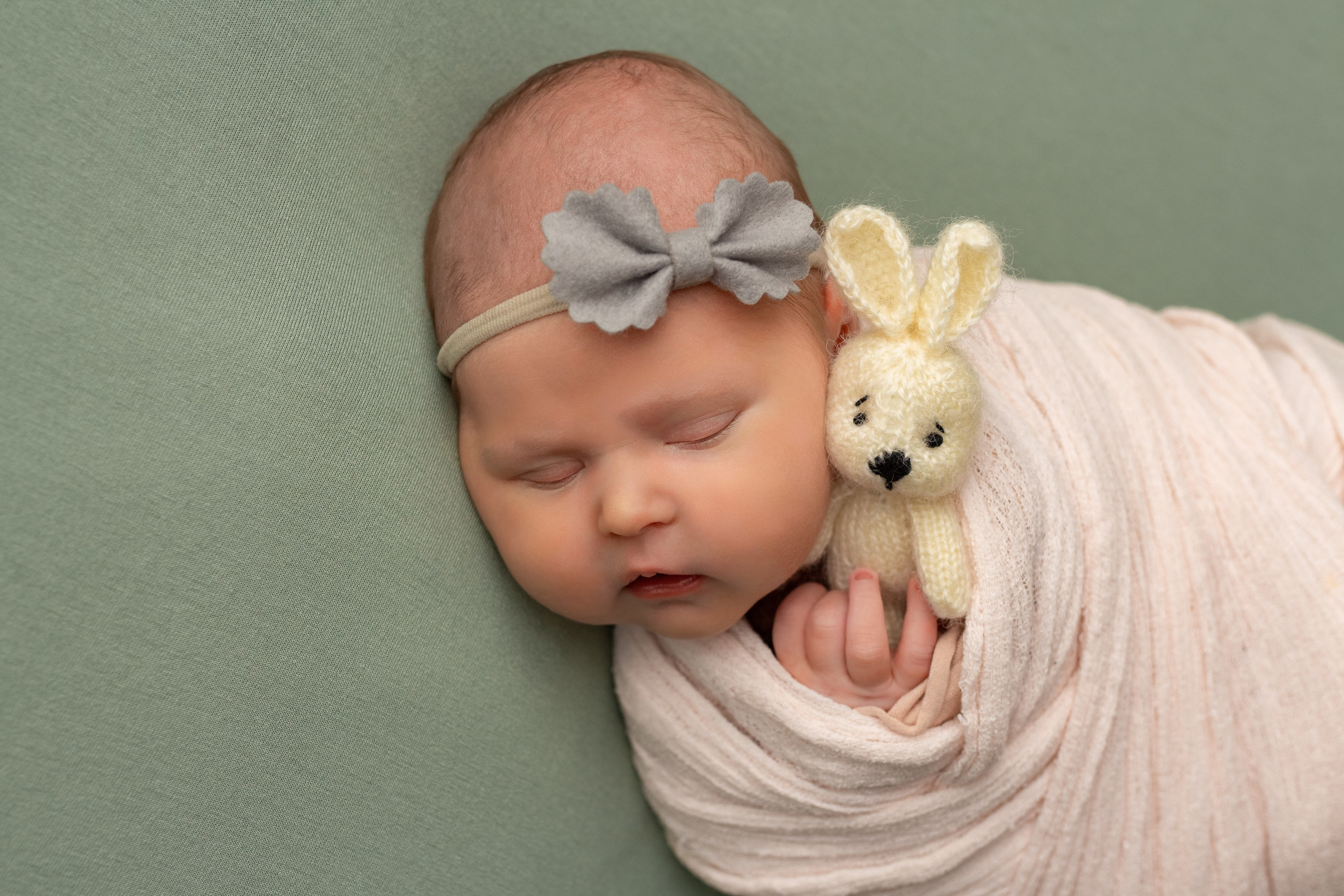 Фотограф новорожденных в Минске Валерия Довнар