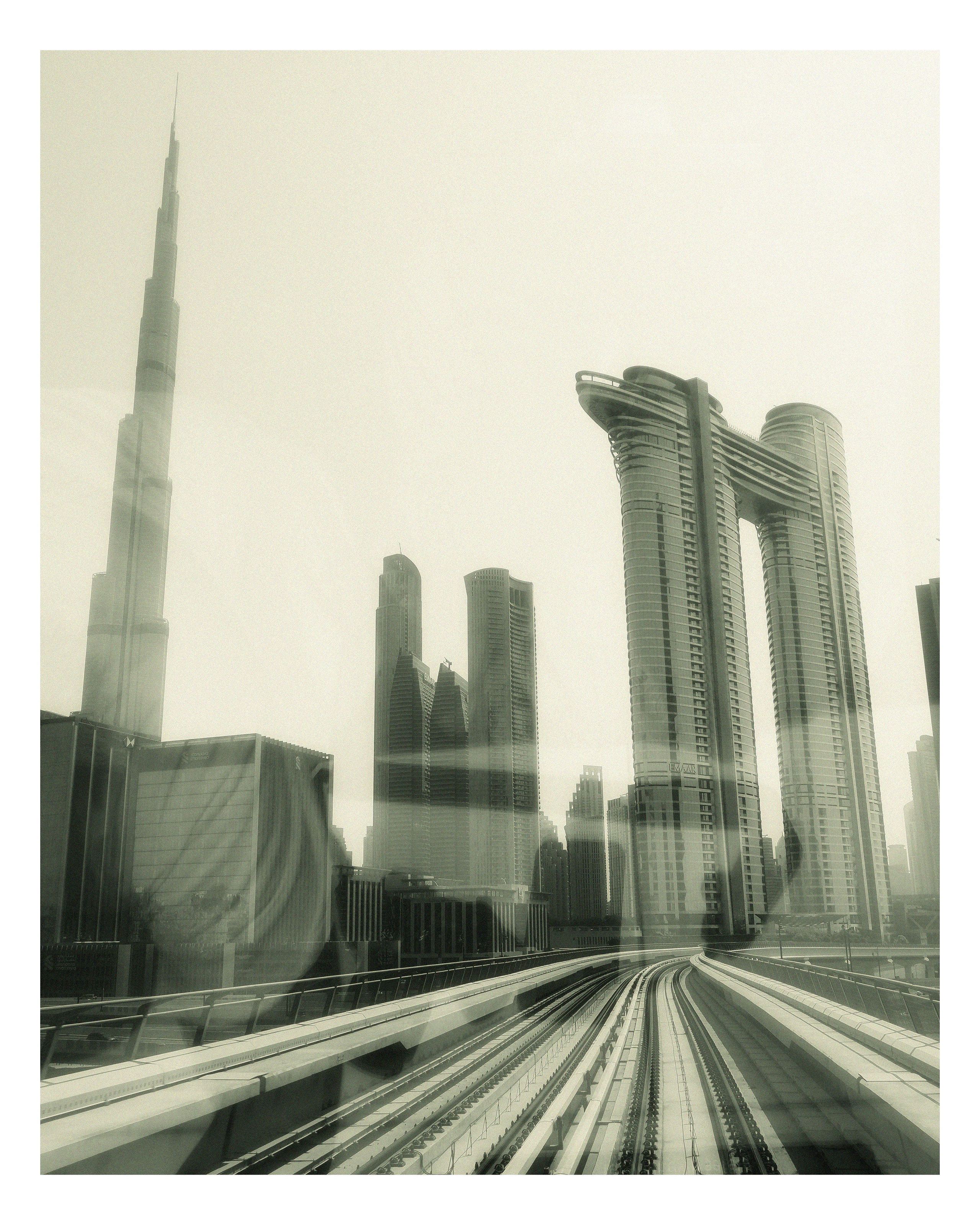 UAE. ANNA — PHOTOGRAPHER