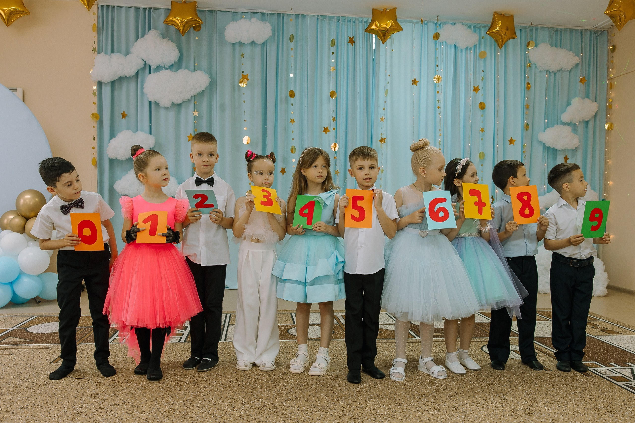 Выпускной в ДС -29. Выпускные альбомы Натальи Бутко: Новороссийск, Анапа, Геленджик