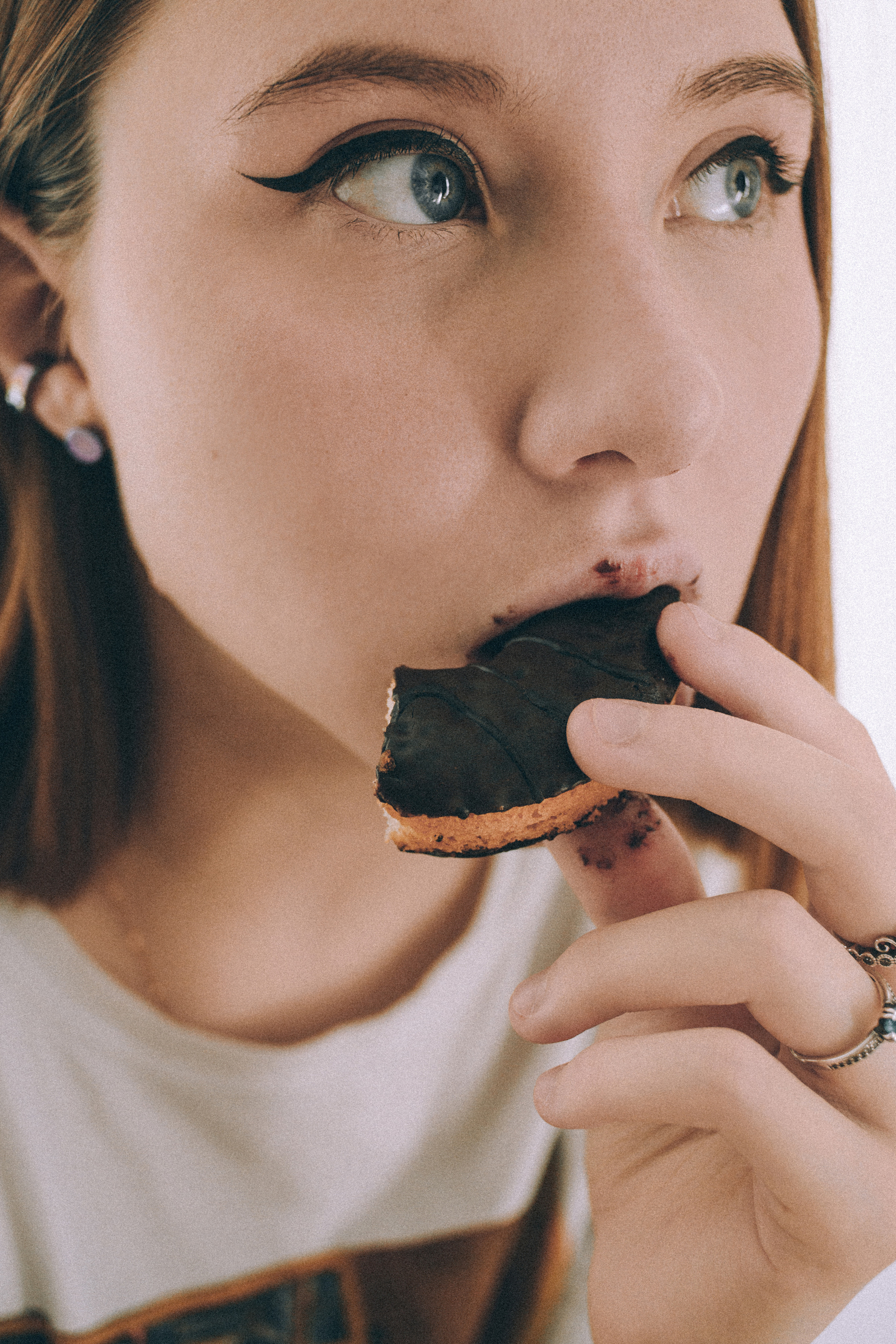 Катерина. Домашняя съемка на мыльницу. Фотограф в Челябинске Любовь Денисенко