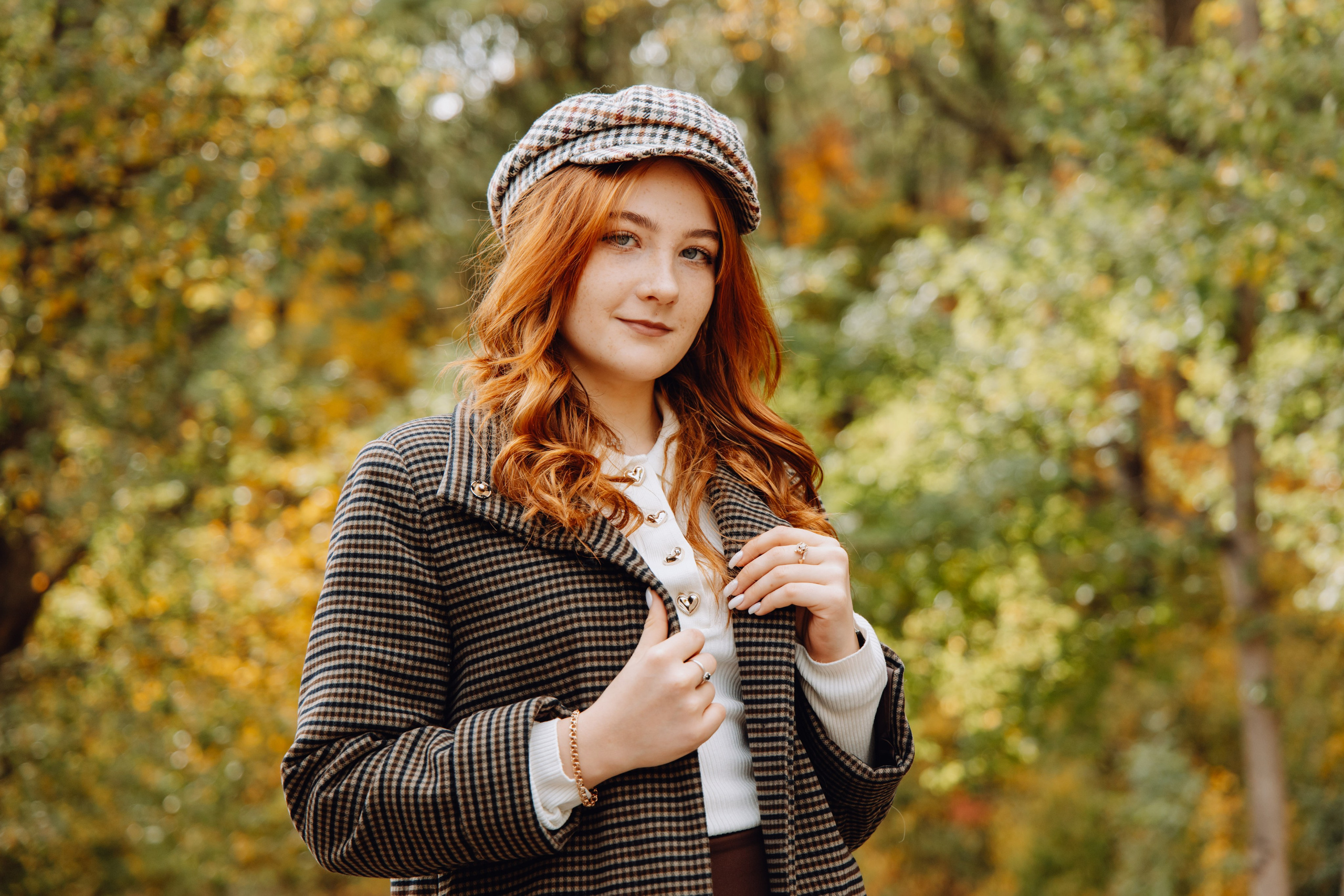 Школьные альбомы в Чернянке. Фотограф Максим Никонов