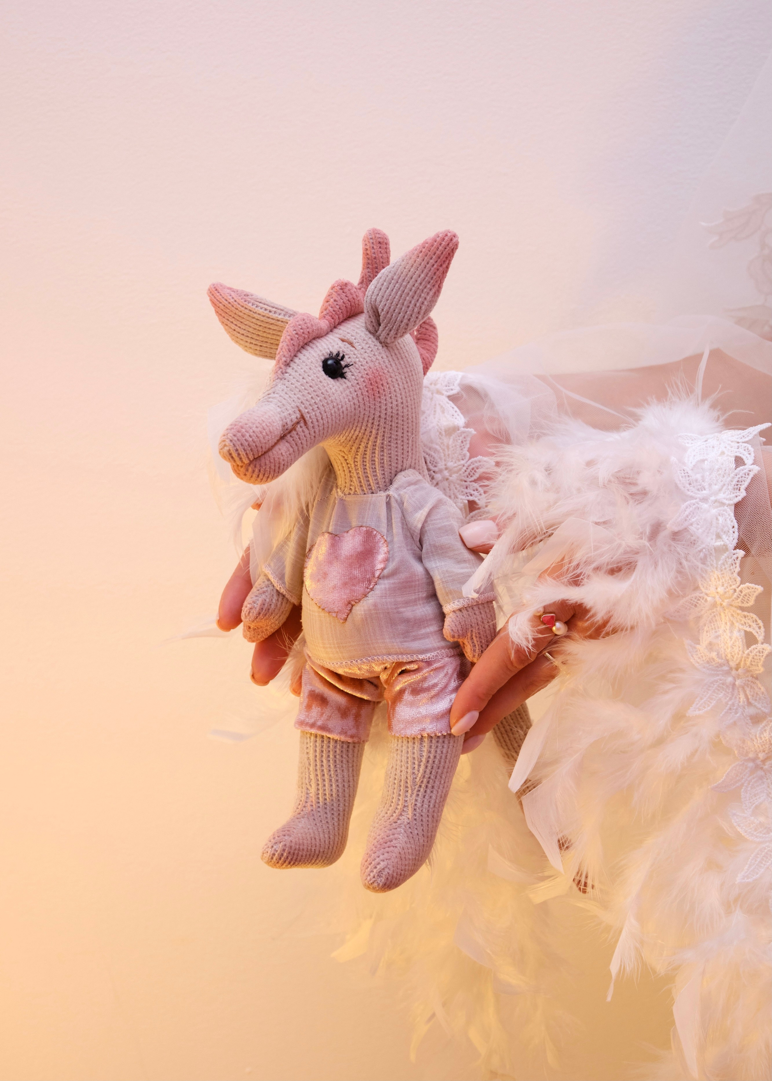 К празднику. Предмет искусства