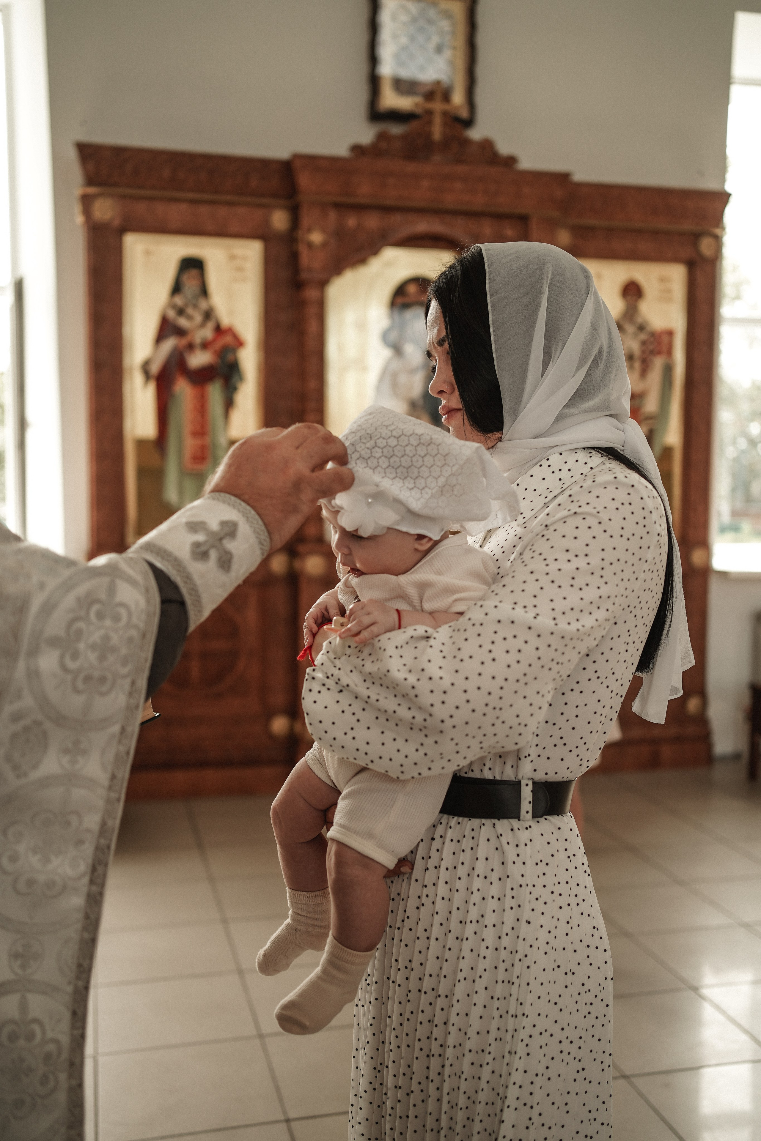 Таинство Крещения в Успенском храме. Свадебный фотограф в Ростове-на-Дону. Таинство Крещения и Венчания, семейные фотосессии. Алёна Чёботова