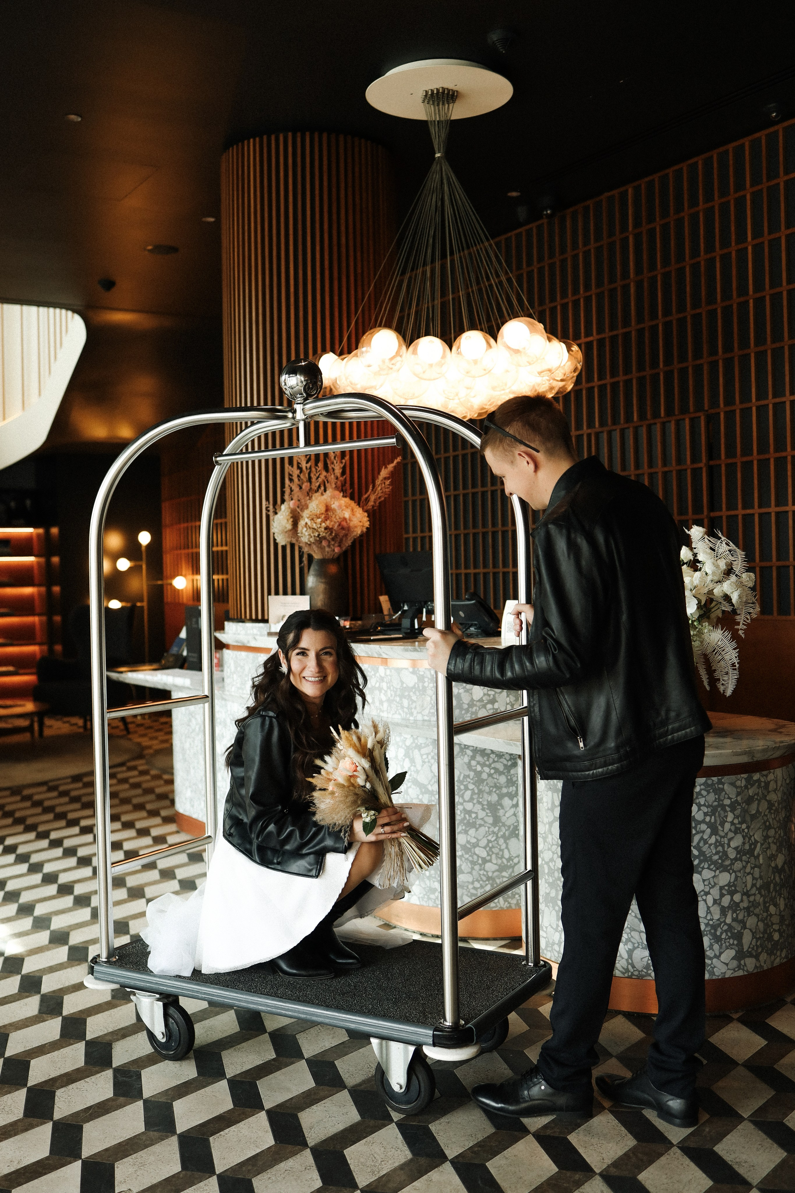 А. + Д. Таганский ЗАГС + Movenpick Taganskaya. Семейный и lovestory фотограф в Москве Светлана Коняхина